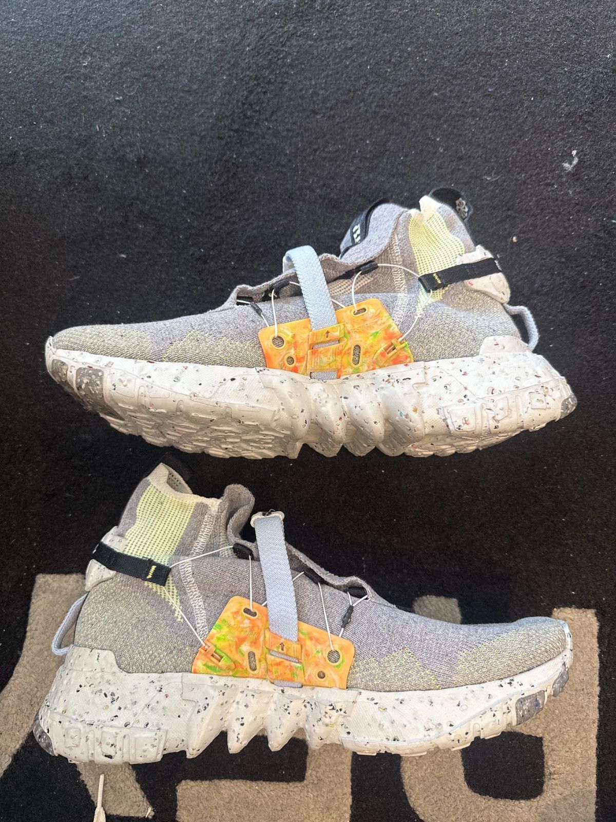 Nike Nike space hippie 03 grey volt size 9 Size US 9 / EU 42 - 2 Thumbnail