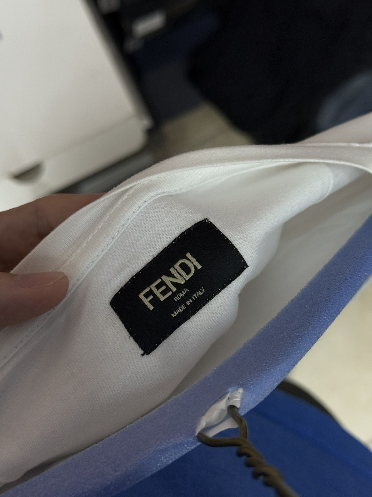 Fendi Fendi Mens White Tee Shirt Size (XL) Velvet Size US XL / EU 56 / 4 - 14 Thumbnail