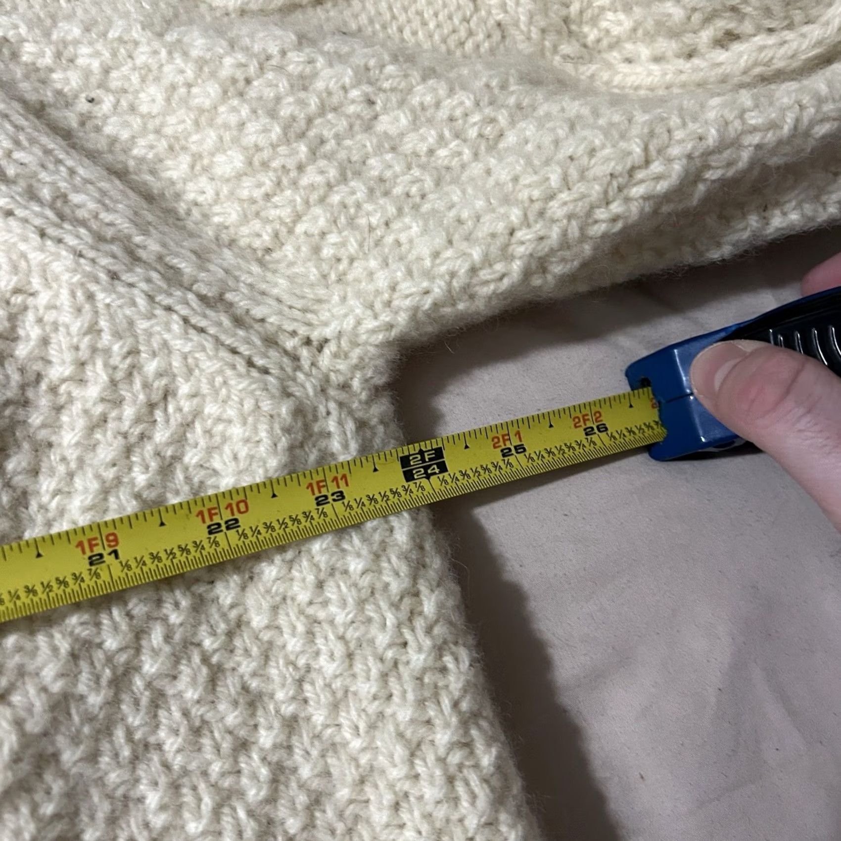 Vintage VINTAGE Aran Crafts Sweater Cable-Knit Wool Made In Ireland Cream Large Mens 80s Pullover Size US L / EU 52-54 / 3 - 5 Thumbnail