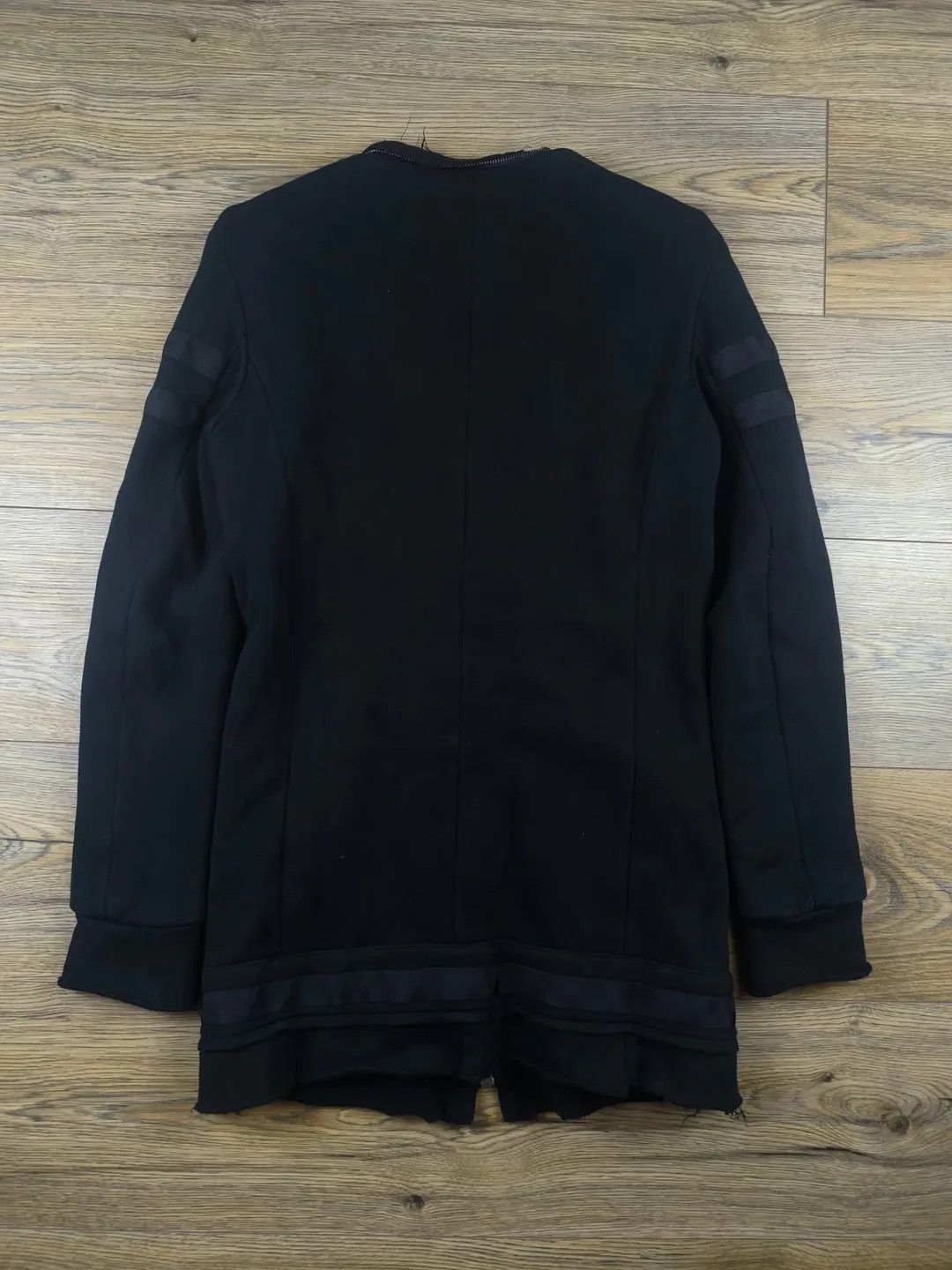 Yasuyuki Ishii yasuyuki ishii snake print distressed zip up Size US M / EU 48-50 / 2 - 6 Thumbnail
