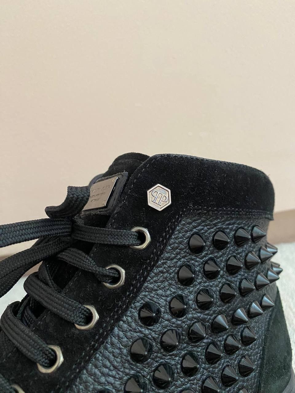 Designer × Philipp Plein RARE ‼️ Philipp Plein FW14 SW150464 Sneakers Studded Sneaker Size US 5.5 / EU 38 - 7 Thumbnail