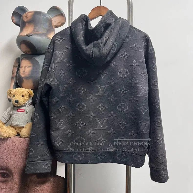 Louis Vuitton Louis Vuitton thermal hoodie. Size US S / EU 44-46 / 1 - 2 Thumbnail