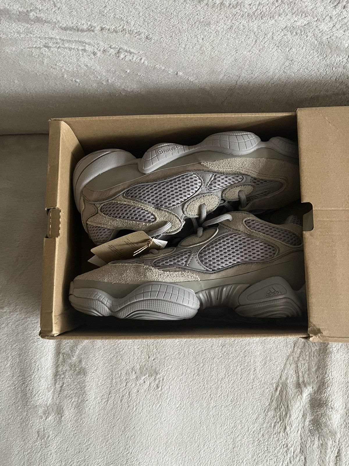 Adidas Adidas Yeezy 500 Stone Salt 42 2/3 Size US 9 / EU 42 - 12 Thumbnail