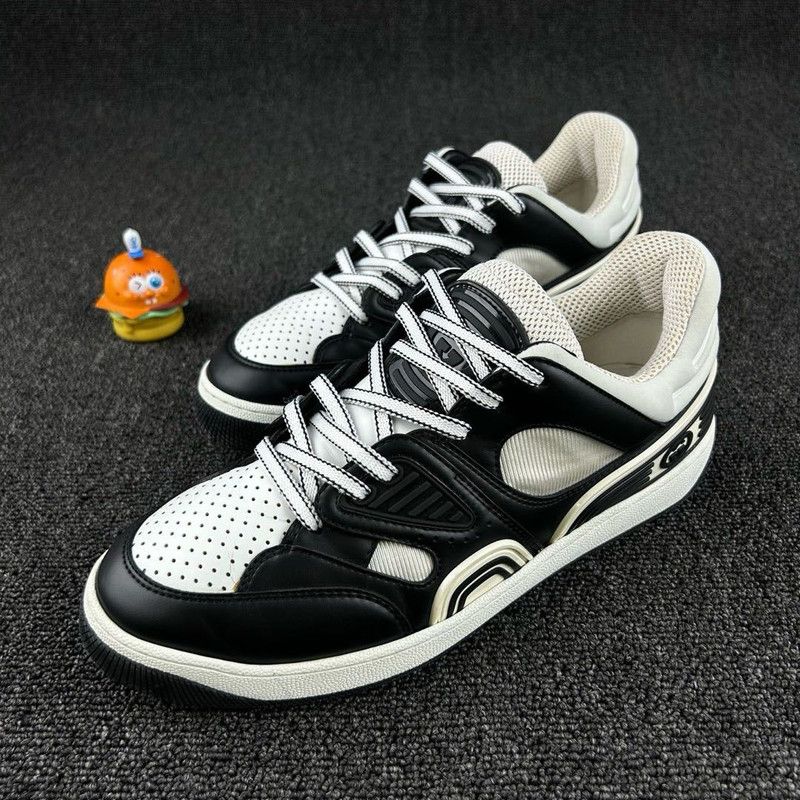 Gucci Gucci Basket Low-top Fashion Sneakers for Men 0079 Size US 8.5 / EU 41-42 - 1 Thumbnail