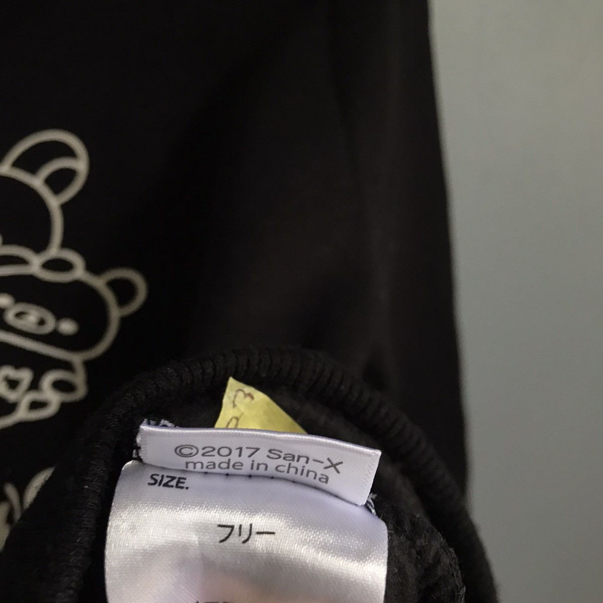 Anime × Cartoon Network Rilakkuma san-x pullover black sweatshirt Size US S / EU 44-46 / 1 - 6 Thumbnail