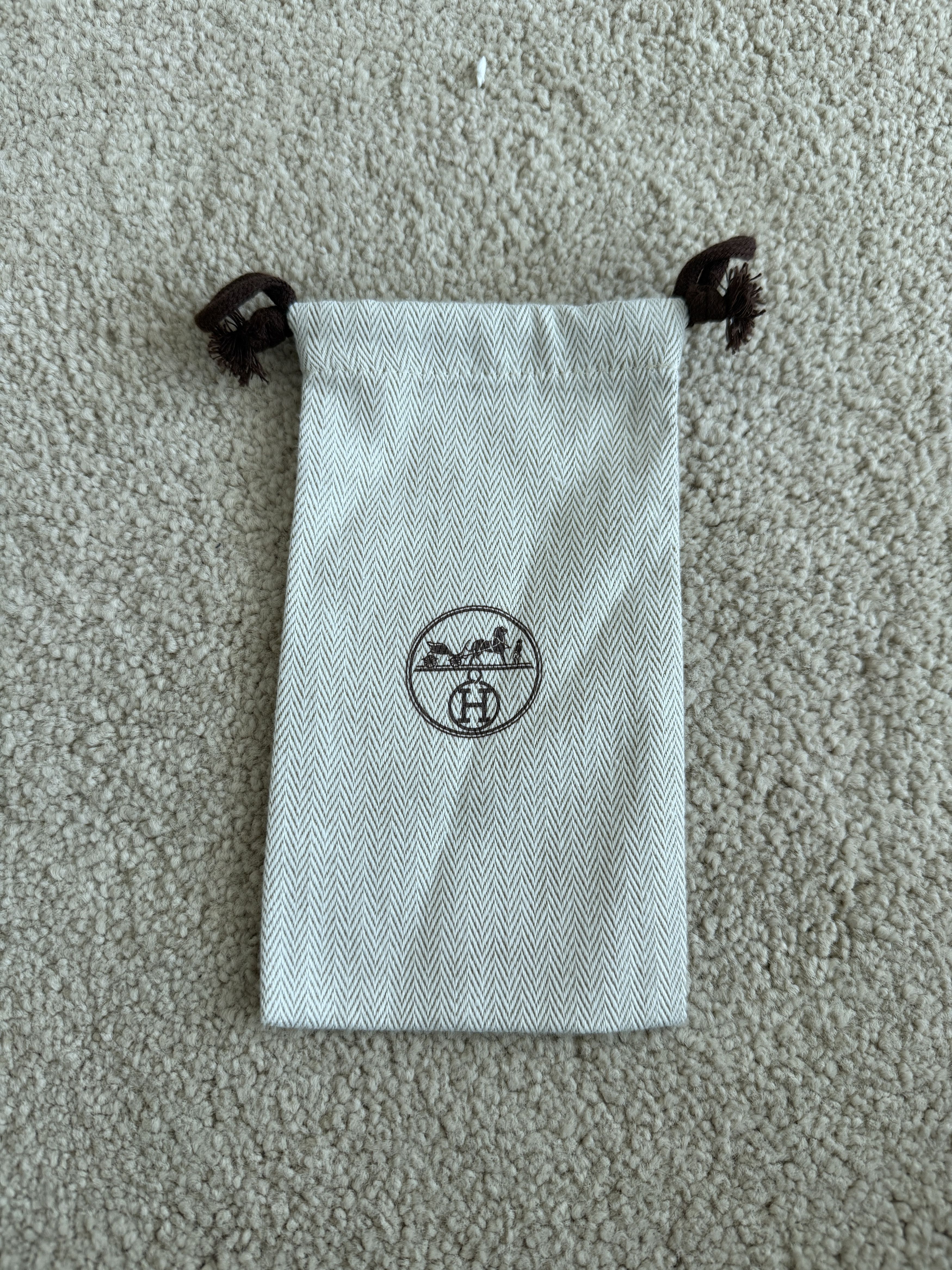 Hermes Authentic Hermes Herringbone Tweed Small Drawstring Dustbag Size ONE SIZE - 1 Thumbnail