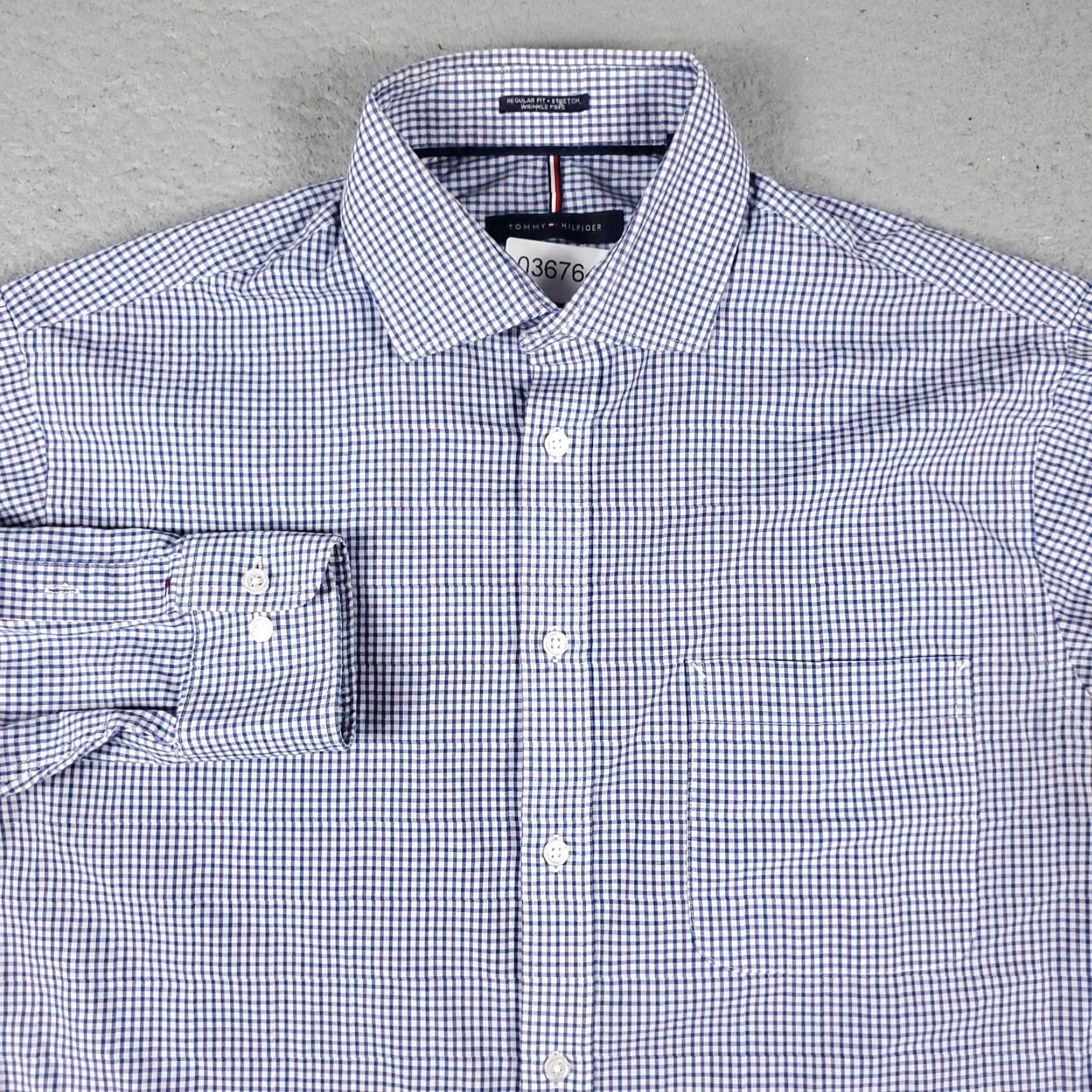 Tommy Hilfiger VINTAGE Tommy Hilfiger Shirt Mens Large Blue Check Casual Button Up Long Sleeve Size US L / EU 52-54 / 3 - 2 Thumbnail