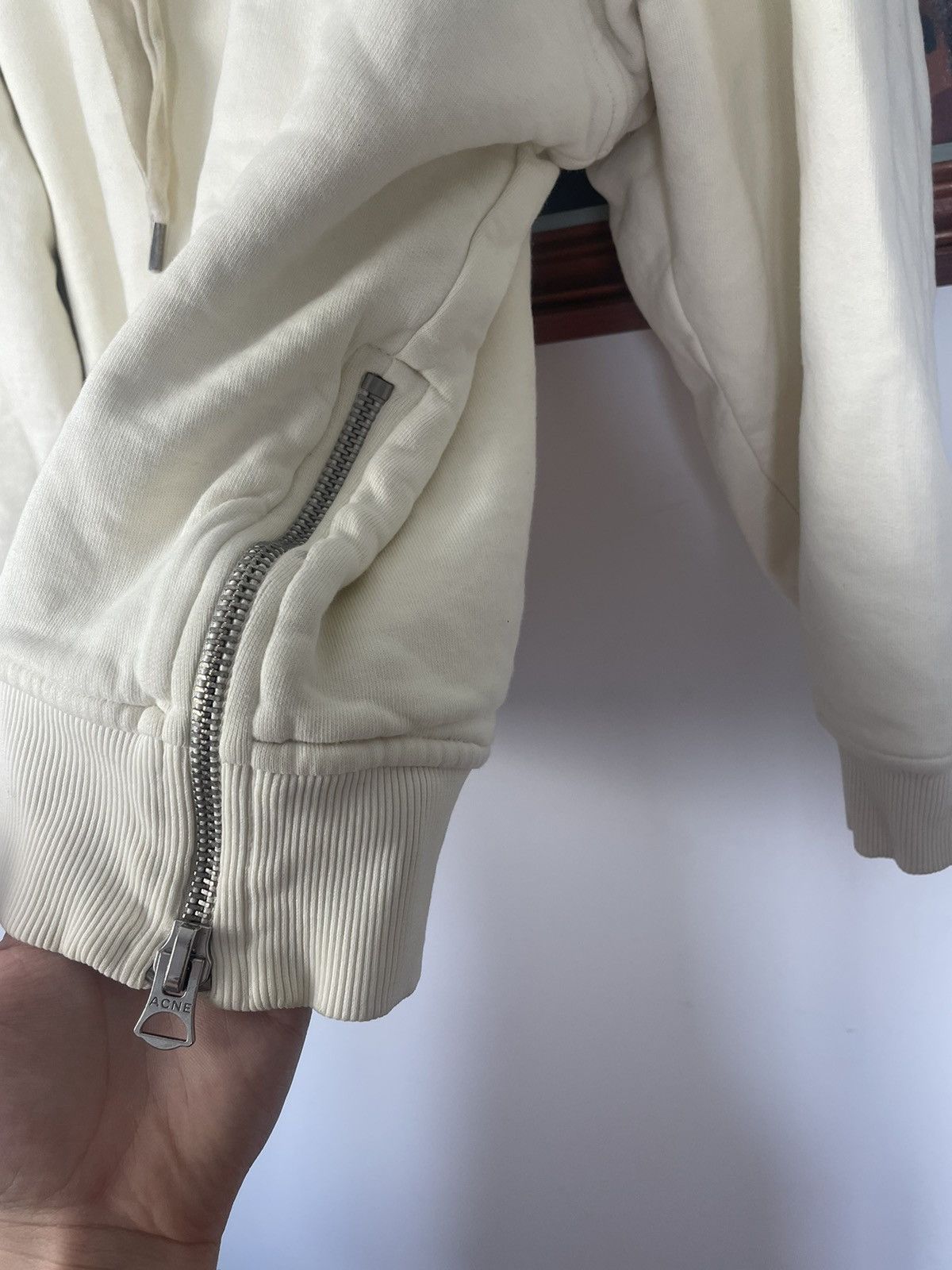 Acne Studios Acne Studio Cropped Boxy Oversize Hoodie Beige Designer Size US XS / EU 42 / 0 - 3 Thumbnail