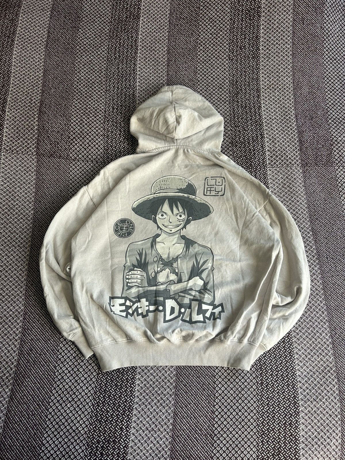 One Piece Vintage One Piece Baggy Hoodie Unisex Streetwear Style SZ S Size US S / EU 44-46 / 1 - 1 Thumbnail