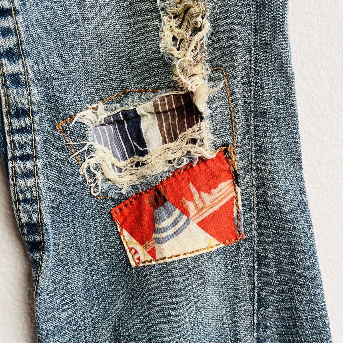 Seditionaries Flared TRUE RELIGION Distressed Patches Sashiko Jeans Size US 28 / EU 44 - 11 Thumbnail