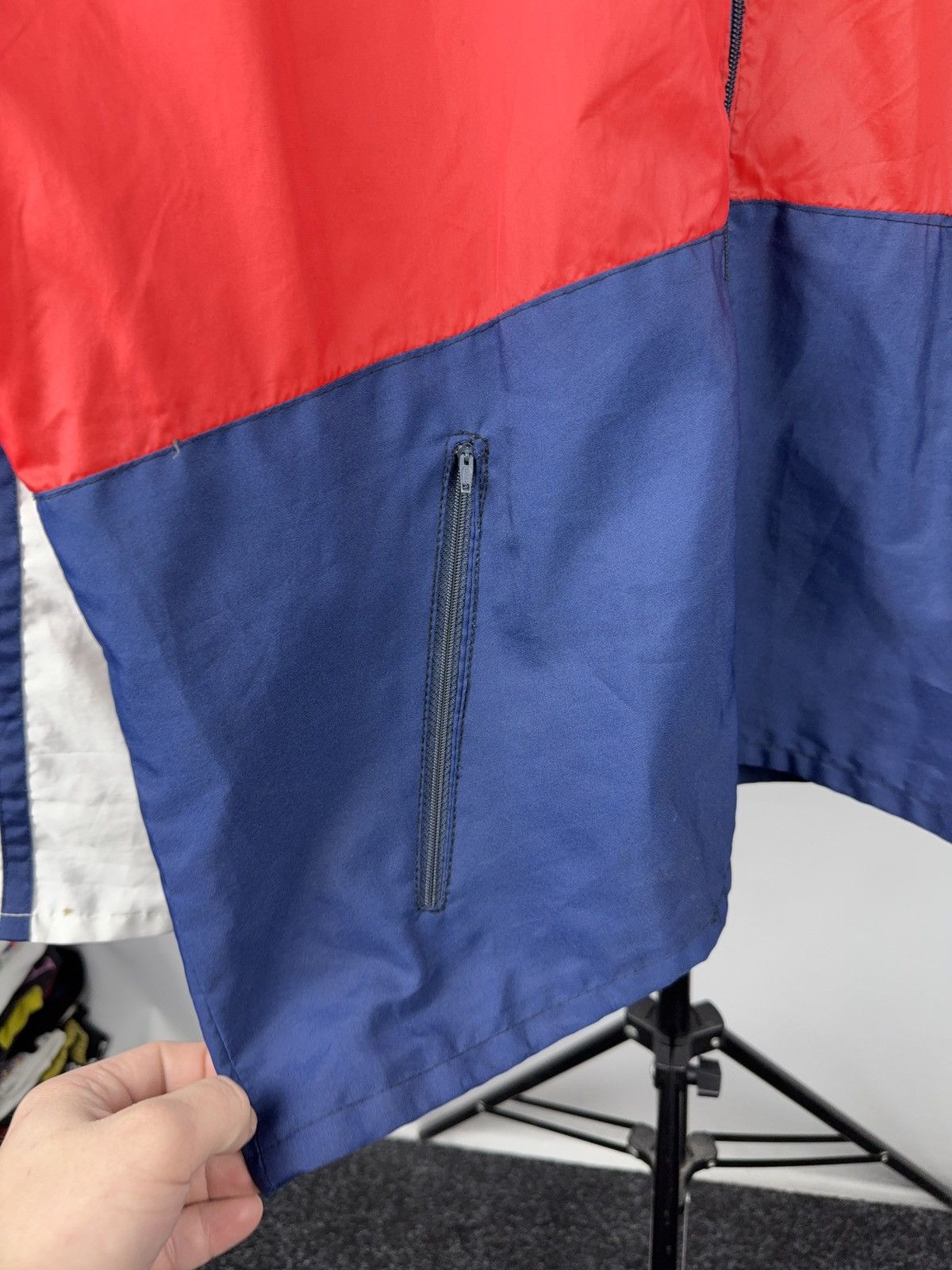 Adidas 80s retro Vintage Adidas Trefoil Track Jacket Red White Blue Size US L / EU 52-54 / 3 - 2 Thumbnail