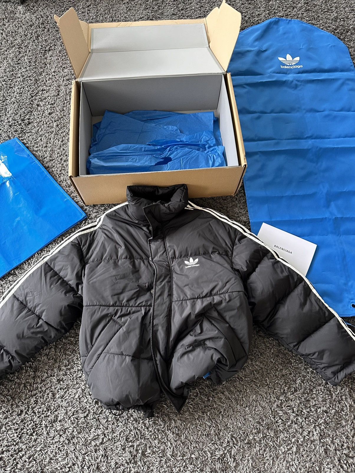 Balenciaga Balenciaga x Adidas Size US S / EU 44-46 / 1 - 11 Thumbnail