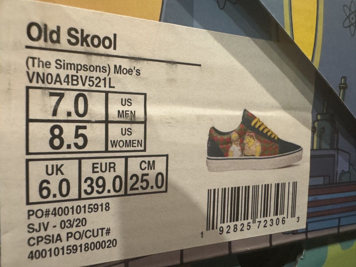 Size US 7 Vans Old Skool The Simpsons Moe's Bar Green