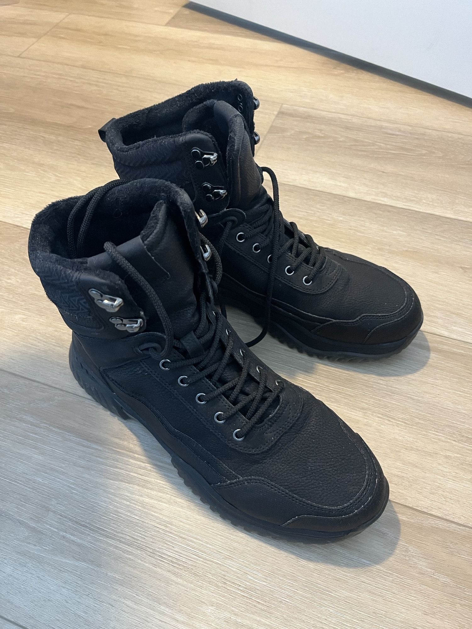 Aldo Snow Boots Size US 11 / EU 44 - 1 Thumbnail