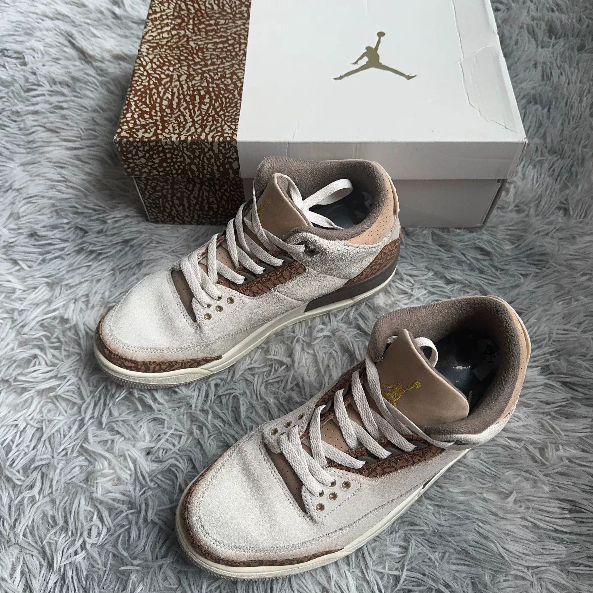 Nike Nike White Lowtop Sneakers 42 Men Size US 9 / EU 42 - 1 Thumbnail