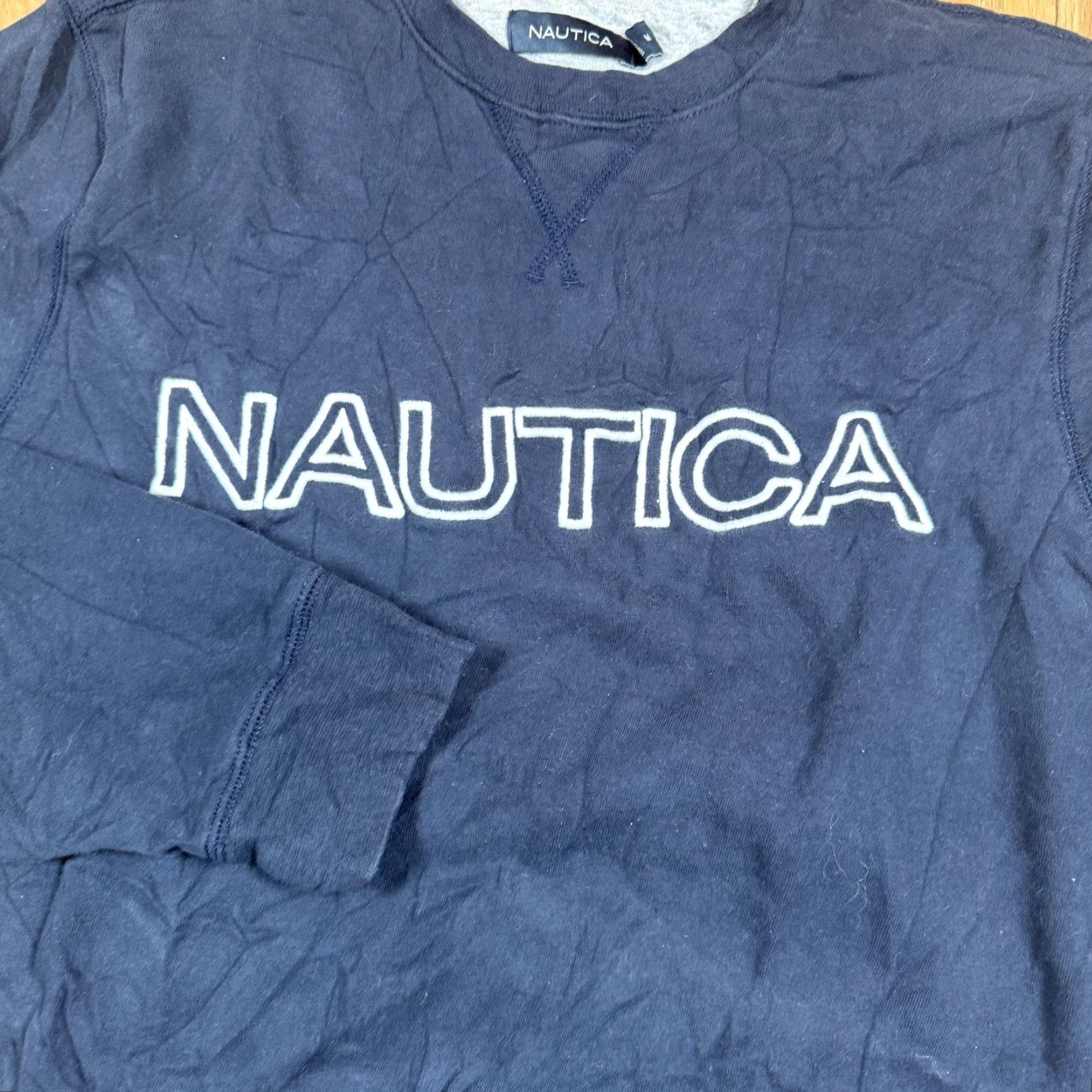 Nautica VINTAGE Nautica Sweatshirt Crewneck Mens Medium Blue Embroidered Sweatshirt? Size US M / EU 48-50 / 2 - 4 Thumbnail