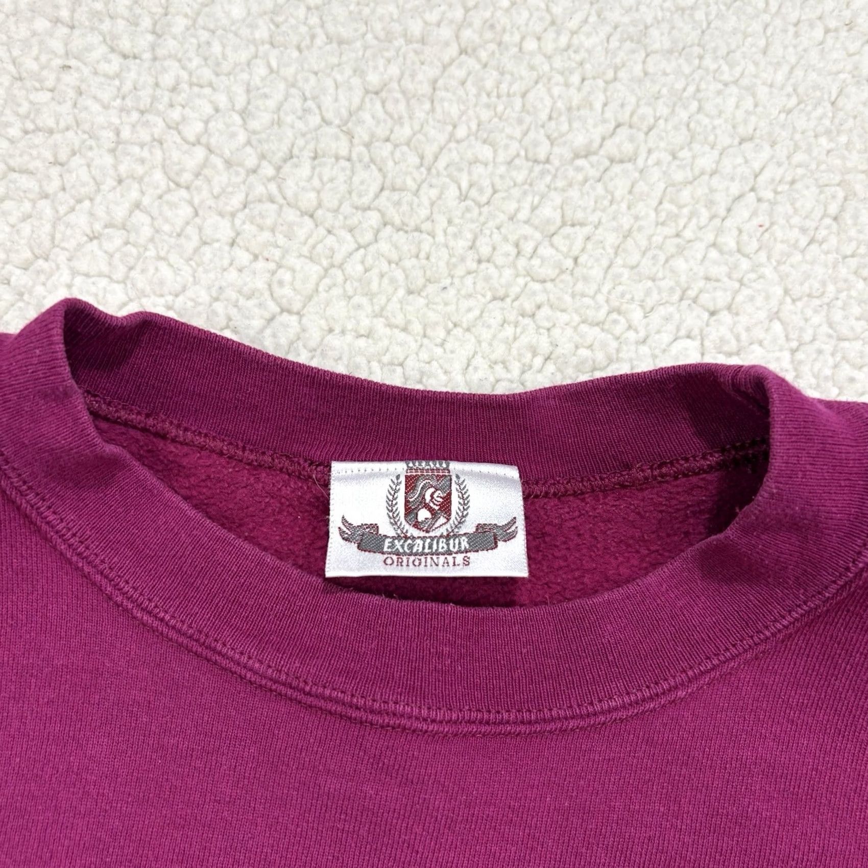 Vintage VINTAGE Excalibur Sweatshirt Pullover K Knight USA Las Vegas Embroidered Logo Pink XL Unisex Adults Shirt Size US XL / EU 56 / 4 - 3 Thumbnail