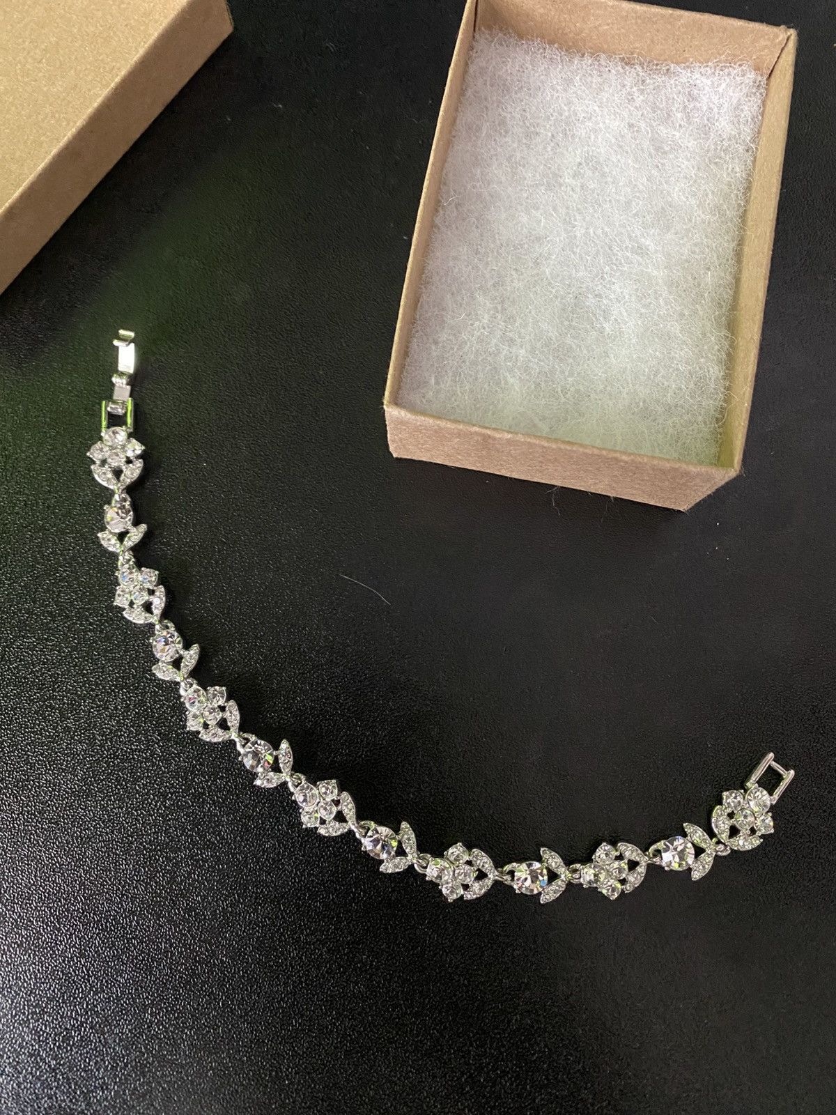 Givenchy Givenchy Silver Flower Bracelet Size ONE SIZE - 1 Thumbnail