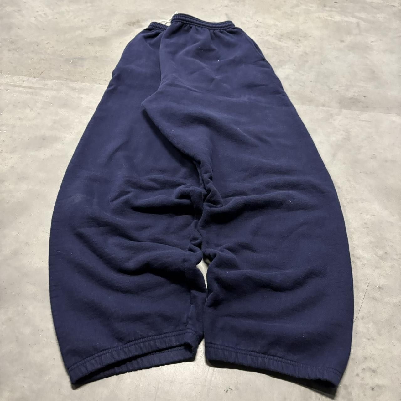 Japanese Brand × Vintage Crazy Vintage Y2K/2000s Baggy Navy Blue Skater Essential Sweatpants! Size US 34 / EU 50 - 3 Thumbnail