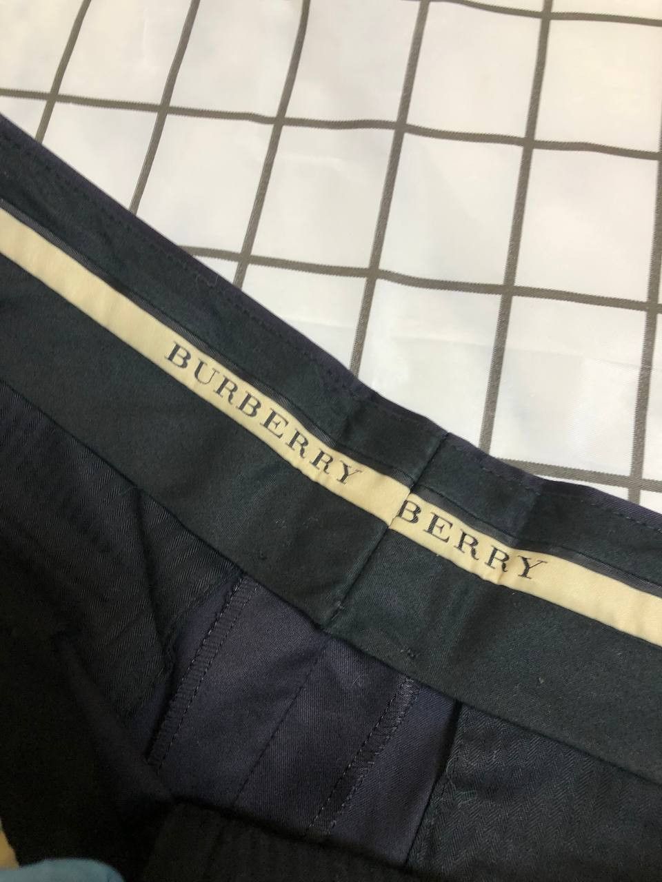 Burberry Mens Pants Chinos Burberry London Size 32 Size US 32 / EU 48 - 10 Thumbnail