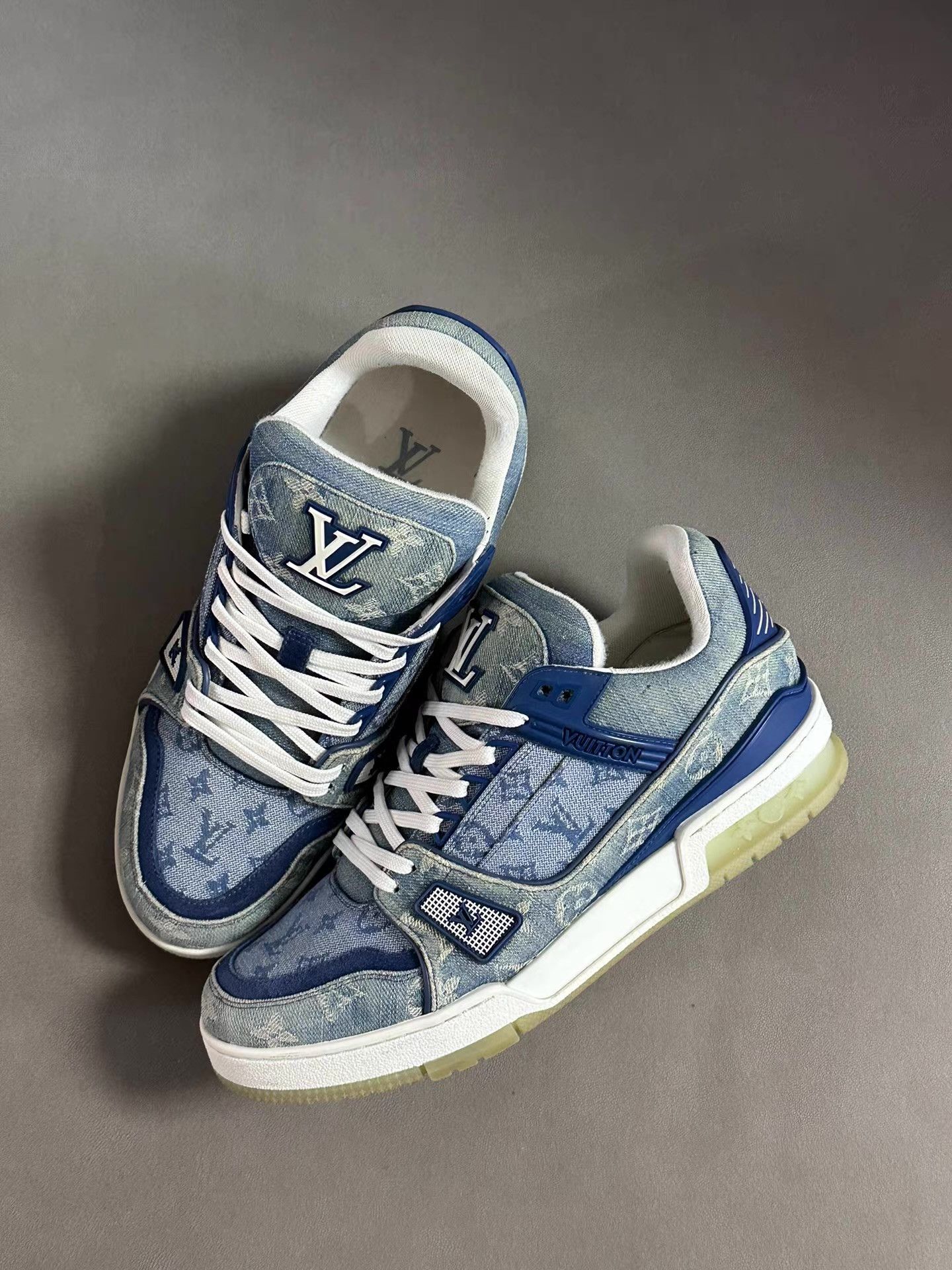 Louis Vuitton Louis Vuitton Trainer Blue Denim Ｑ20 Size US 7.5 / EU 40-41 - 1 Thumbnail