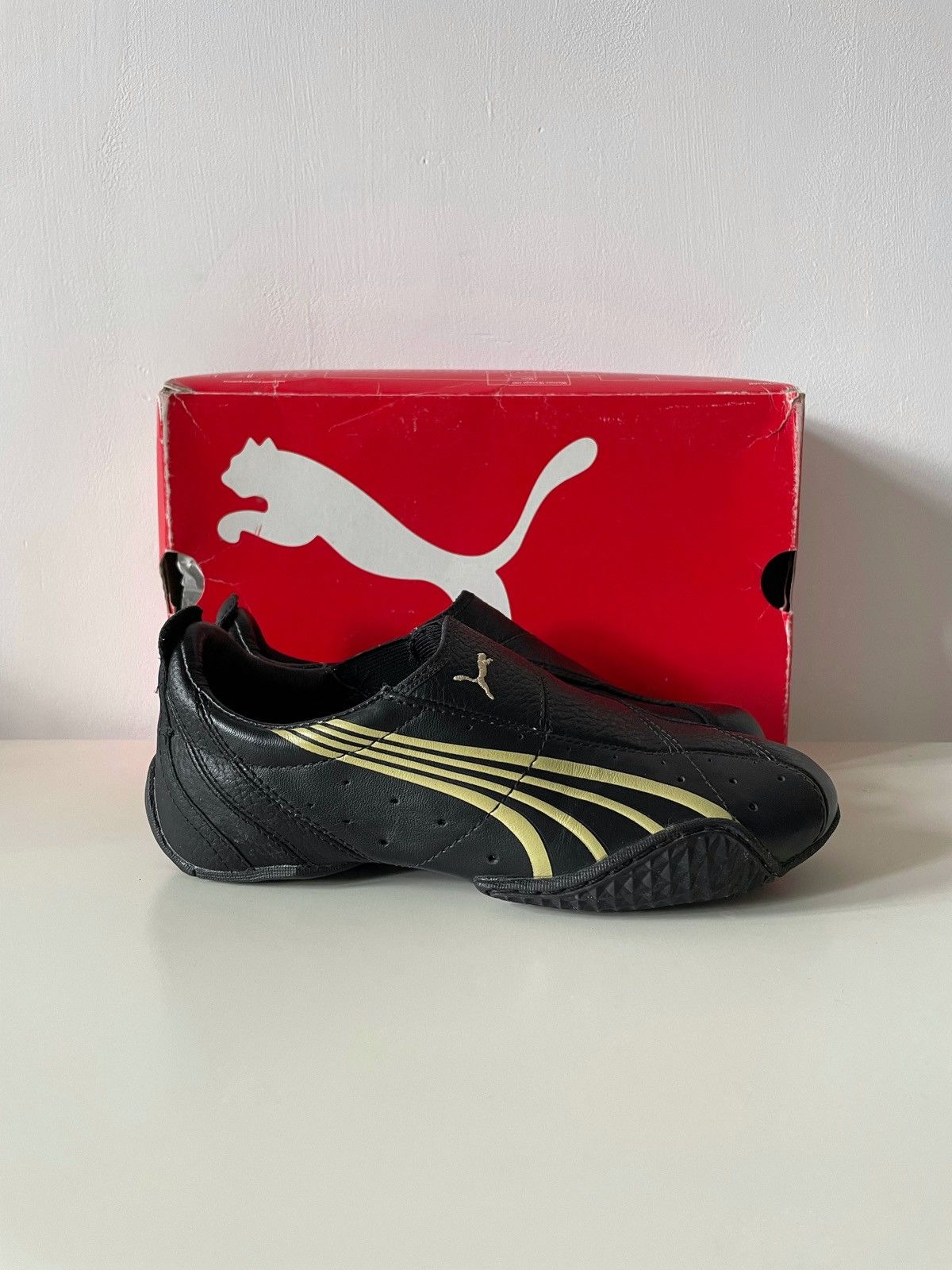 Vintage Puma Asana Slip On