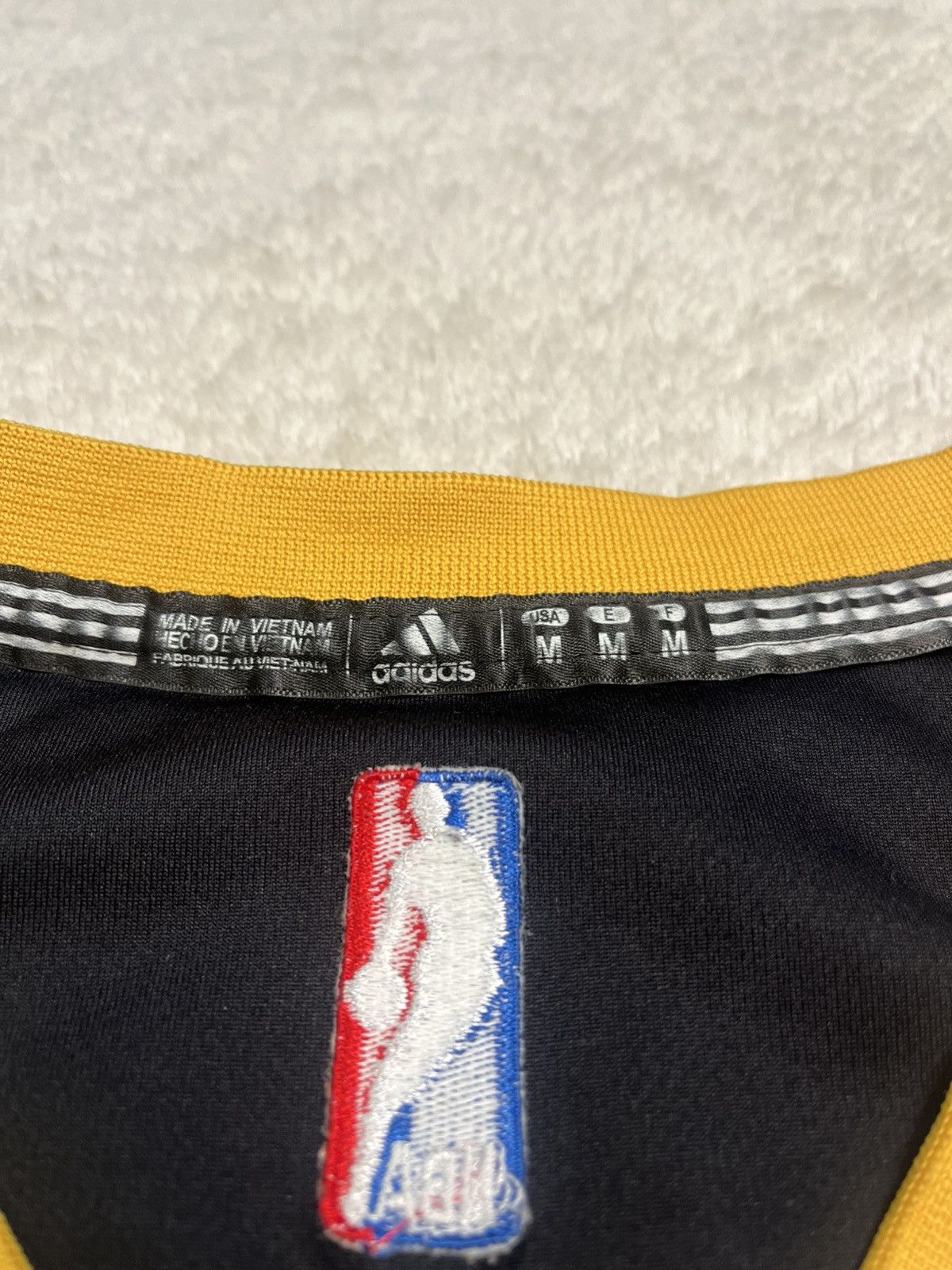 Adidas Adidas NBA 2016-2017 Toronto Raptors Kyle Lowry Ovo Jersey Size US M / EU 48-50 / 2 - 6 Thumbnail