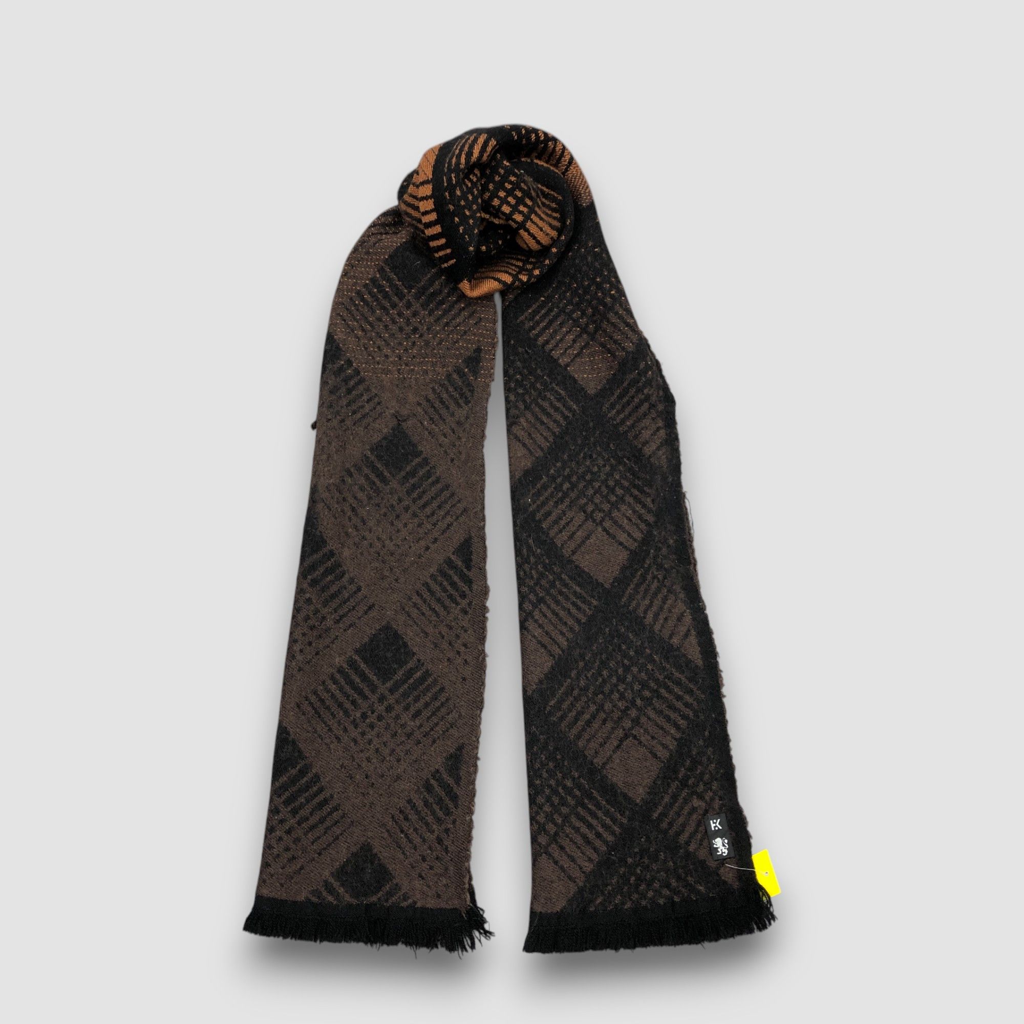 Hiroko Koshino Homme Vintage Hiroko Koshino Scarf Muffler Knit Wool Scarves Size ONE SIZE - 1 Thumbnail