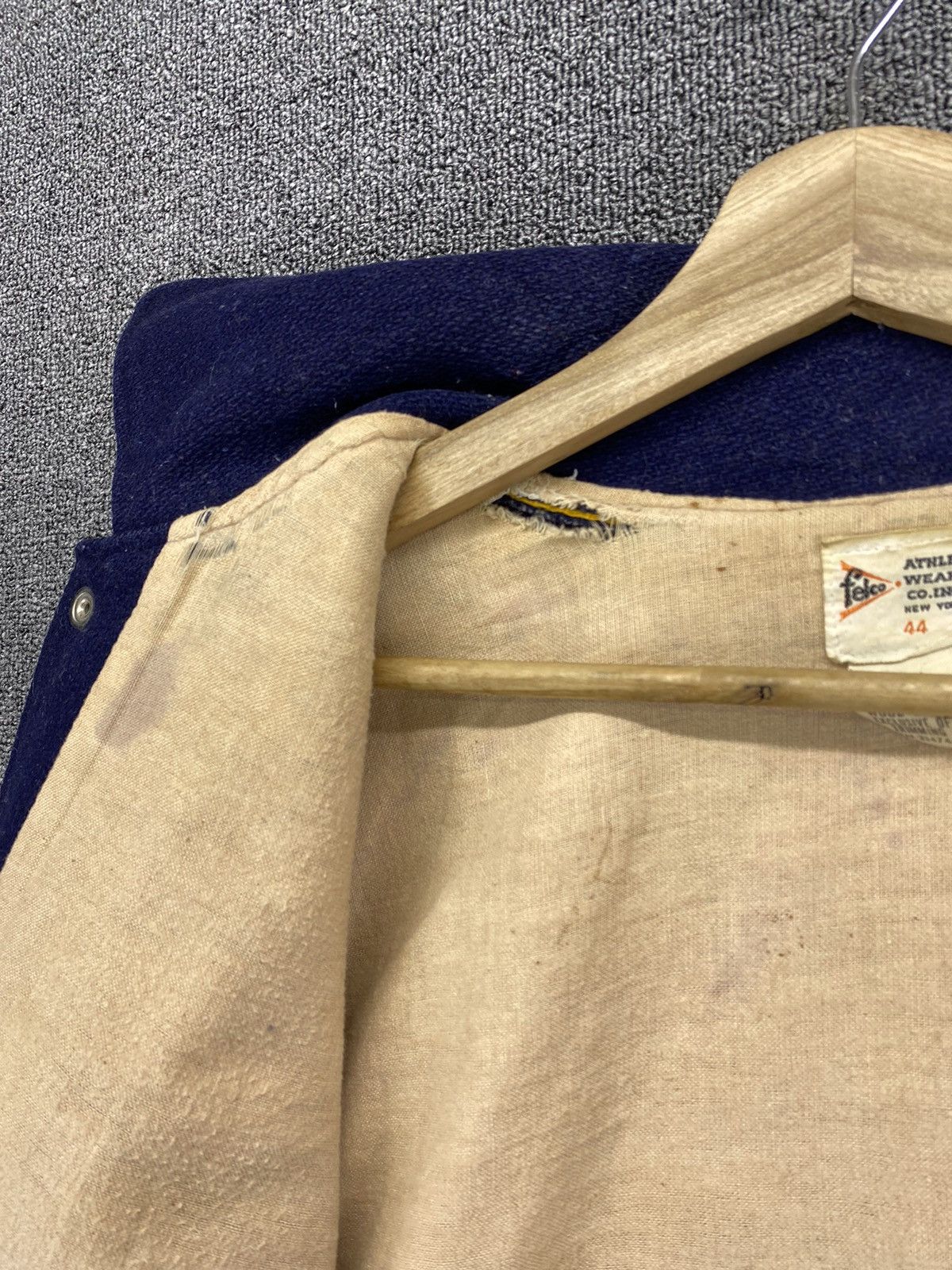 Vintage Vintage 70s Felco Cedar Cliff Wool Varsity Jacket Size US M / EU 48-50 / 2 - 15 Thumbnail