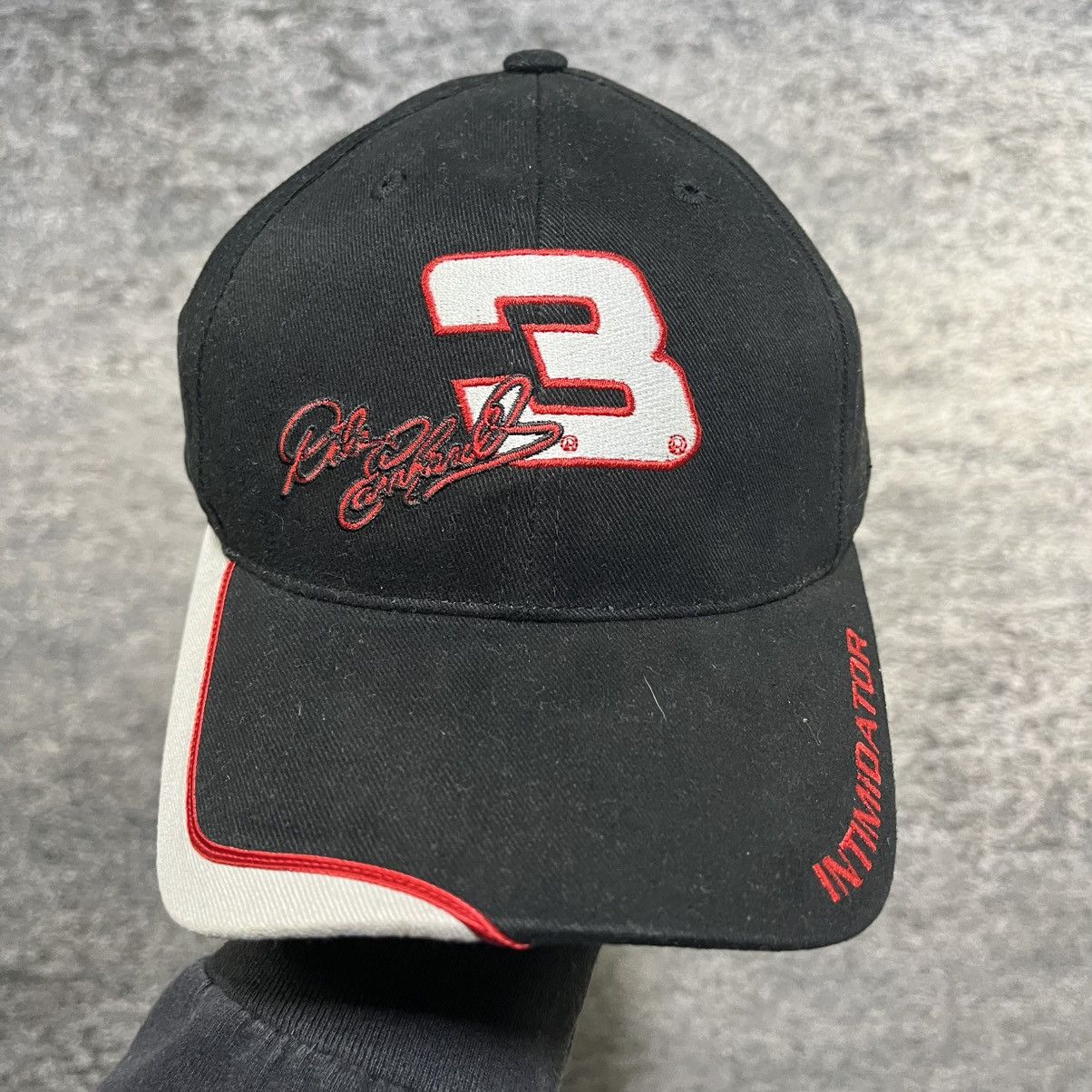 Chase Authentics VINTAGE DALE EARNHARDT BLACK NASCAR RACING HAT 2000s Size ONE SIZE - 2 Thumbnail