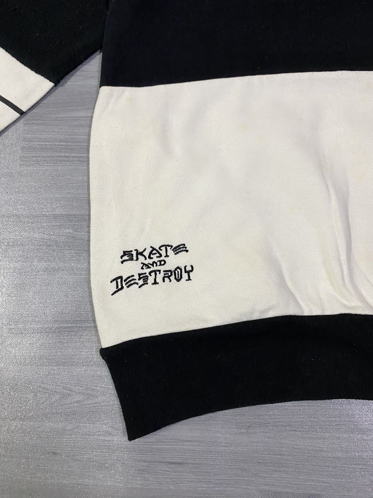 Thrasher Jouetie X Thrasher Sweatshirt Size US L / EU 52-54 / 3 - 20 Thumbnail