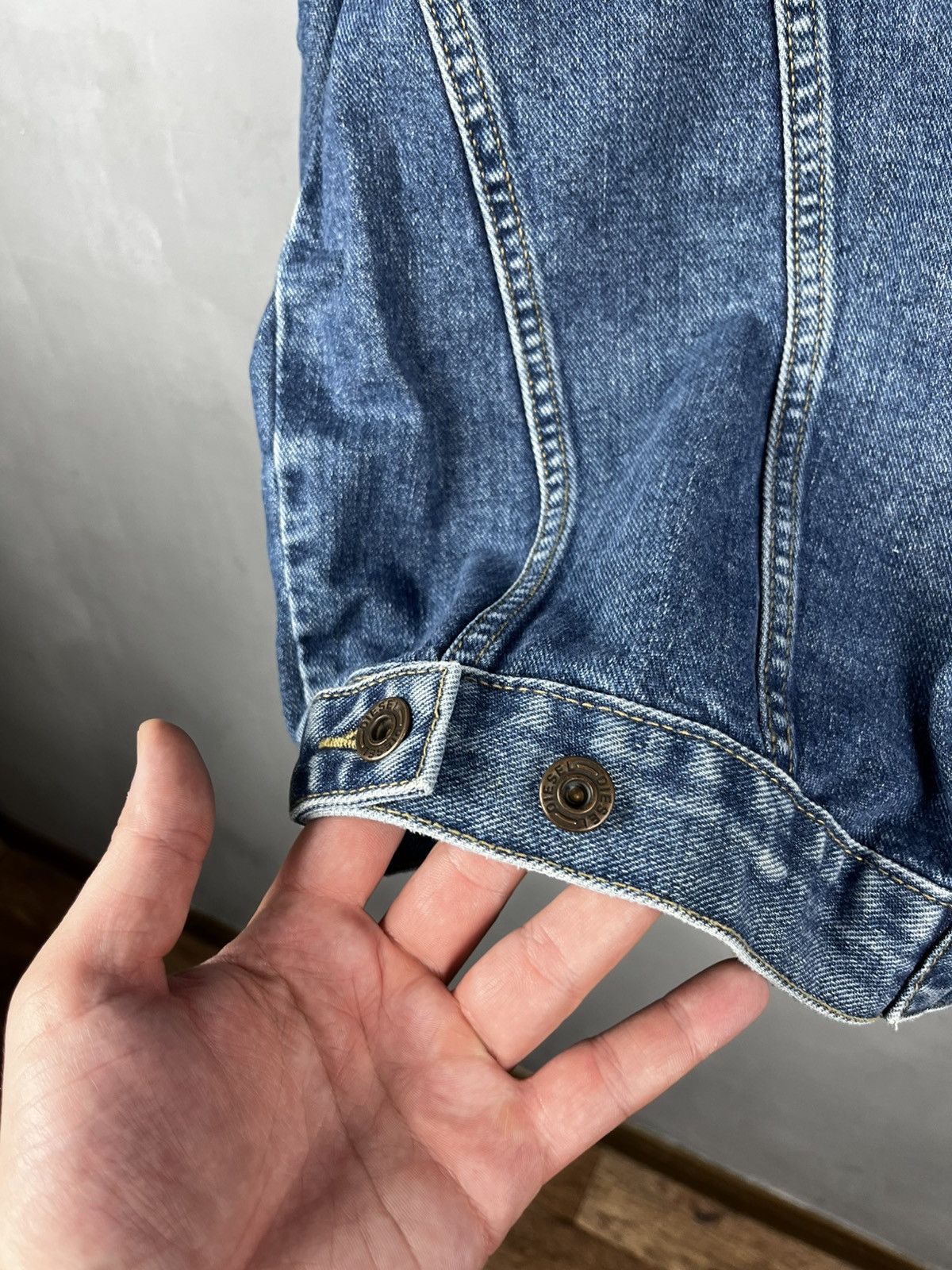 Diesel × Vintage Diesel denim jacket vintage 90s hype Size US L / EU 52-54 / 3 - 13 Thumbnail