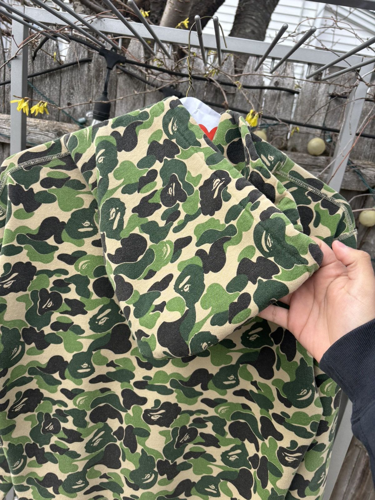 Bape Bape x undefeated camo hoodie Size US L / EU 52-54 / 3 - 6 Thumbnail