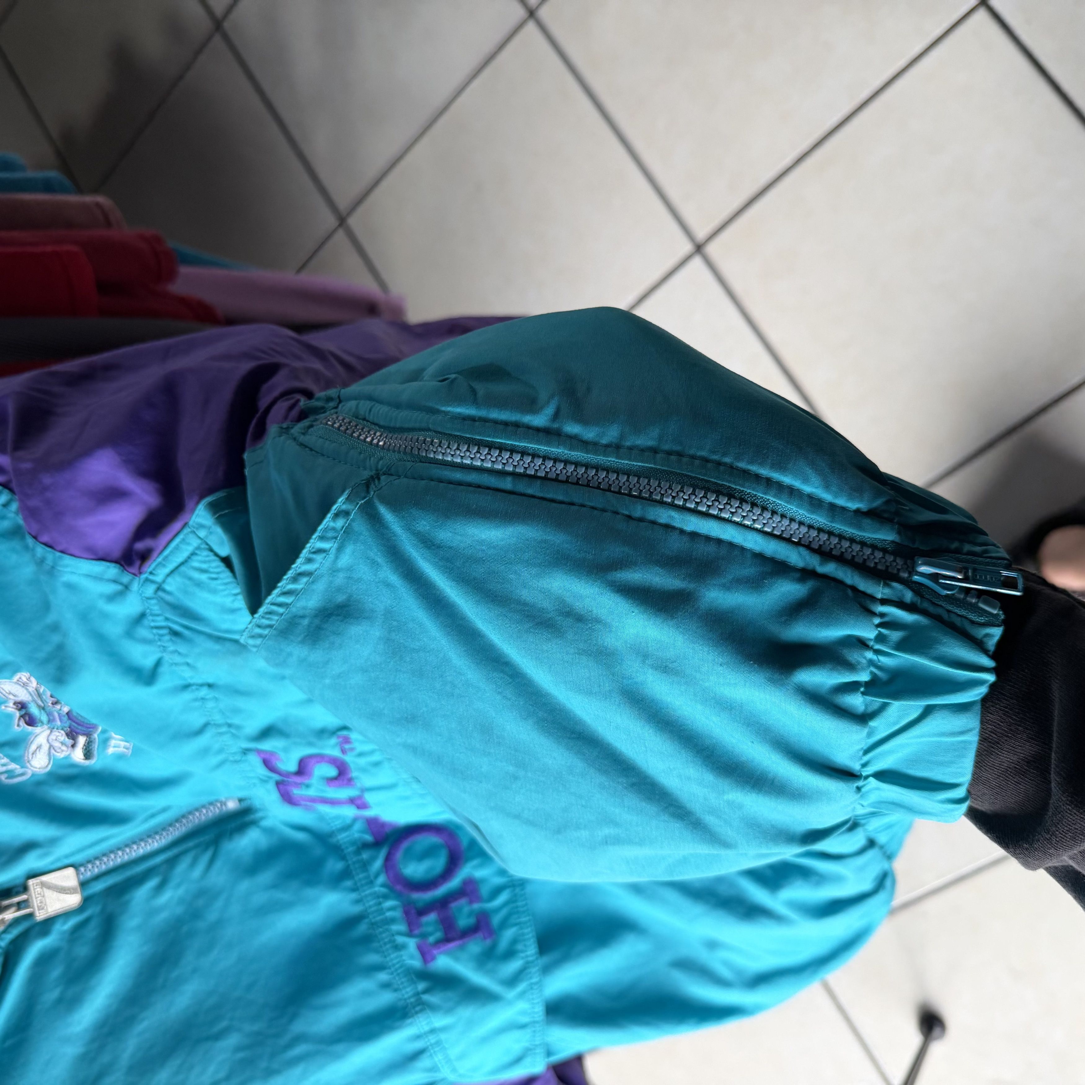 Logo 7 Logo 7 Charlotte Hornets Pullover 1/4 Zip Jacket Embroidered Size US L / EU 52-54 / 3 - 11 Thumbnail
