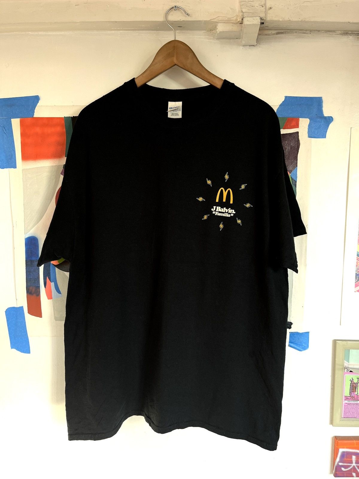 J Balvin T shirt J balvin x Mcdonald’s “Familia” Size US XL / EU 56 / 4 - 1 Thumbnail