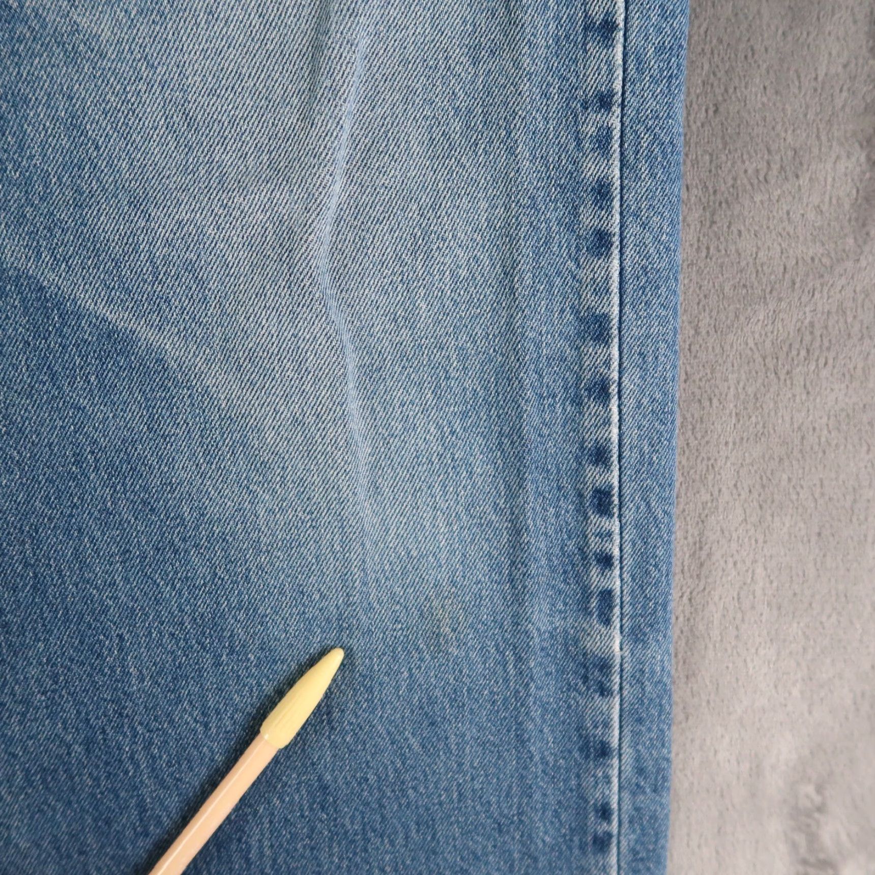 Levi's VINTAGE Levi's 550 Jeans Men 38x32 Denim Blue 90s Relaxed Fit 5-Pocket Canada Mens Size US 38 / EU 54 - 4 Thumbnail