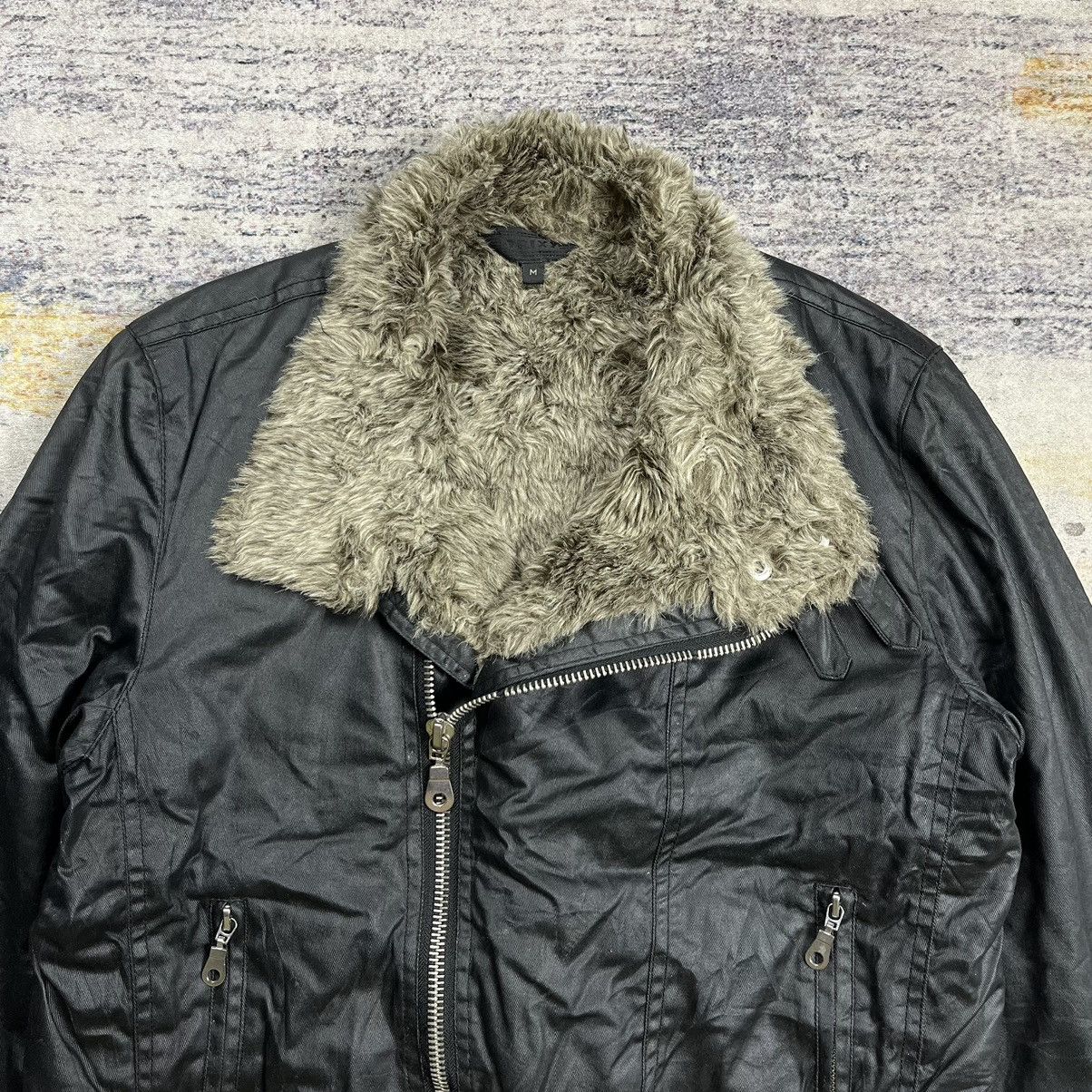 Japanese Brand Trixy fur rider bondage coated jacket vkei style Size US M / EU 48-50 / 2 - 5 Thumbnail