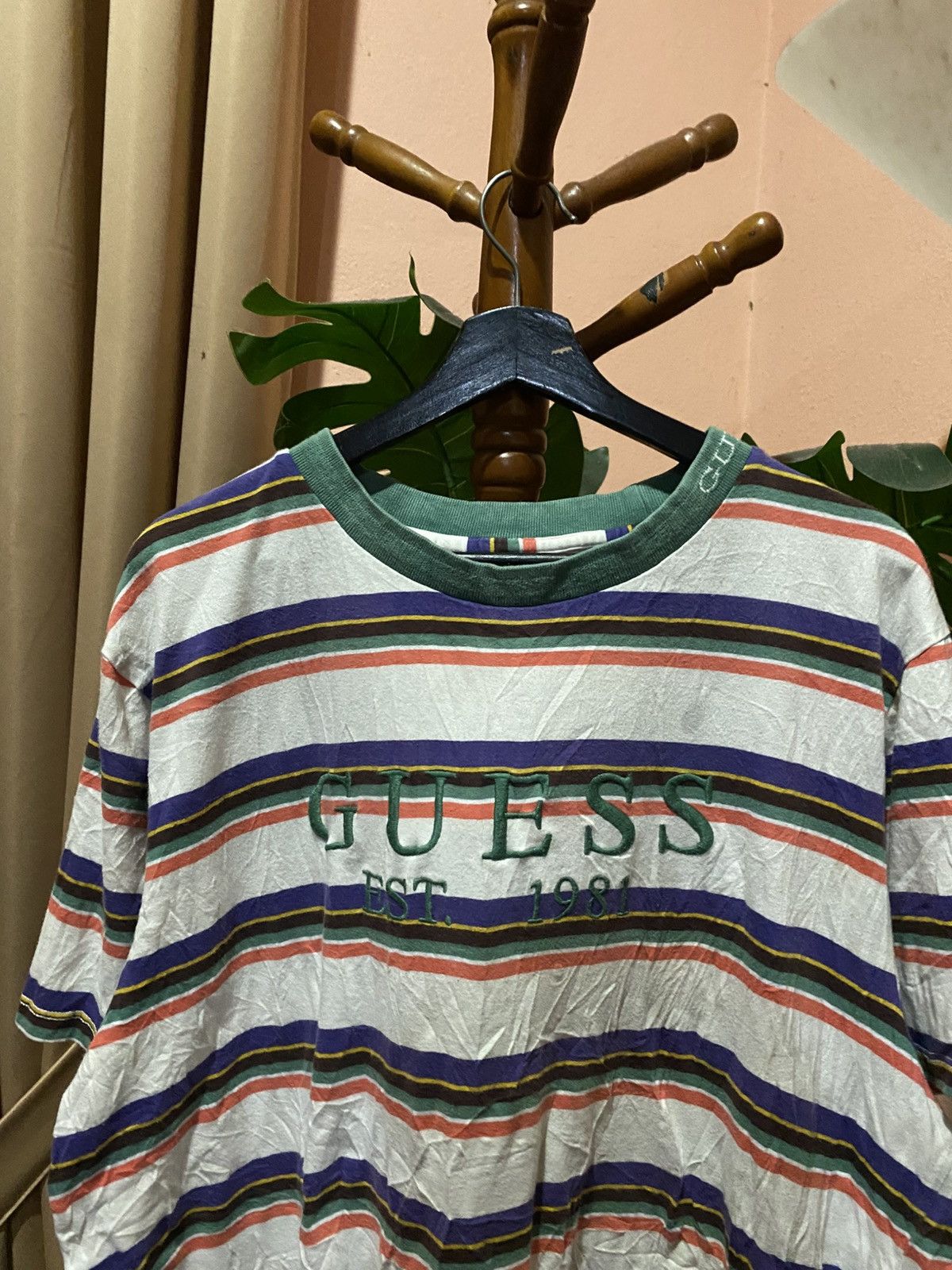 Guess Guess Los Angeles Striped Logo T-Shirt – 90s Retro-Inspired Size US XL / EU 56 / 4 - 7 Thumbnail