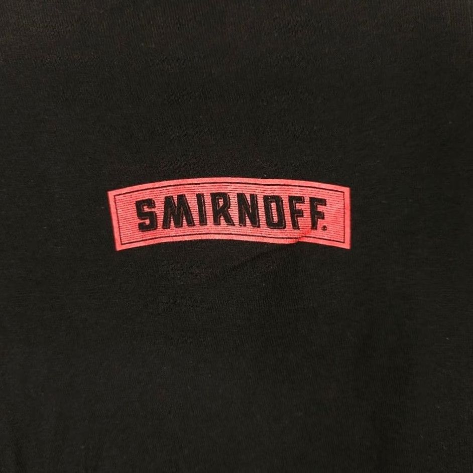 Vintage Smirnoff Sours T Shirt Mens XL Black Embrace The Face Vodka Liquor Promo Shirt Size US XL / EU 56 / 4 - 5 Thumbnail