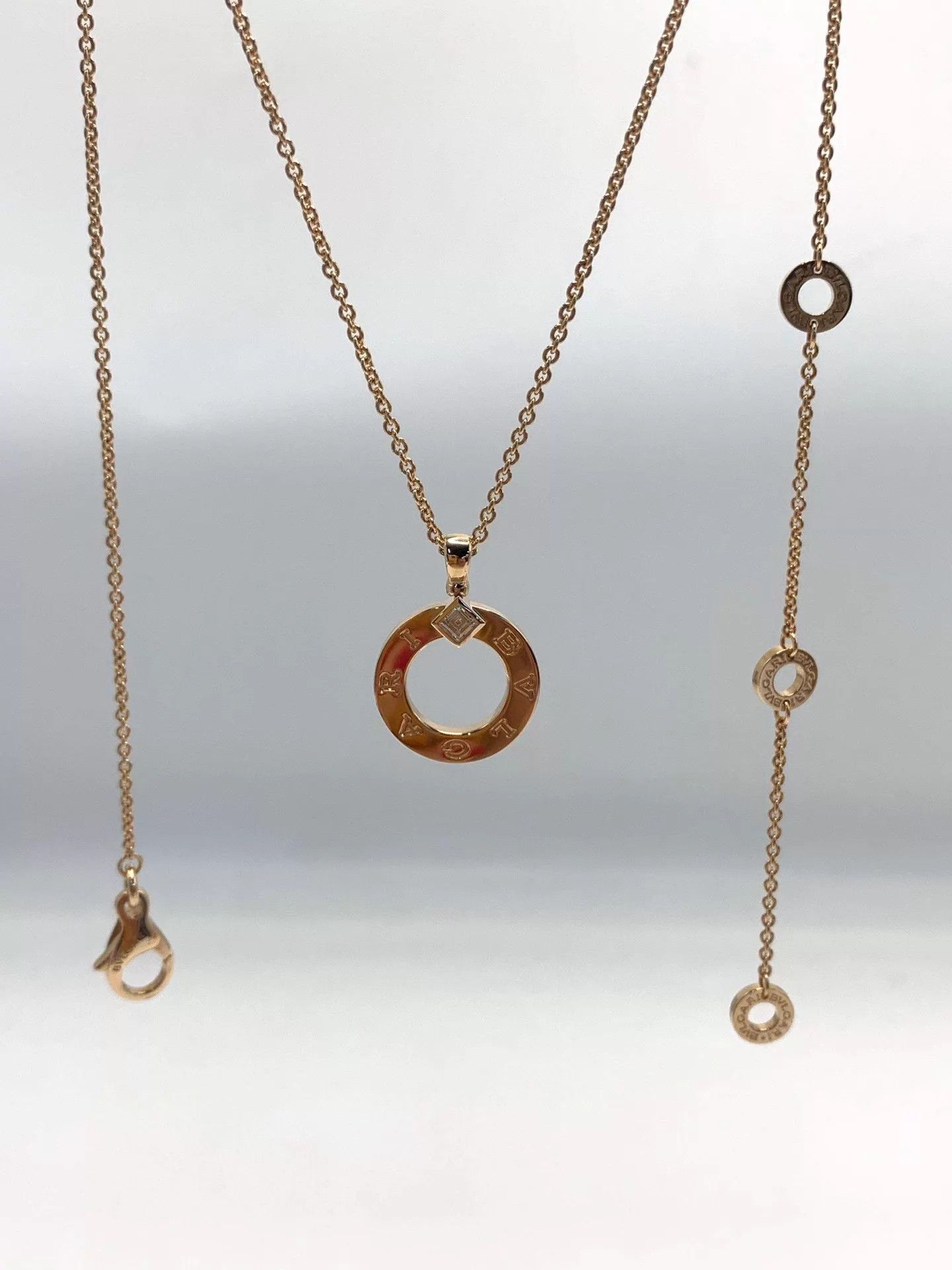 Bvlgari Bvlgari 26 Jan Rose Gold 1 Diamond Disc Necklace Full Set Size ONE SIZE - 1 Thumbnail