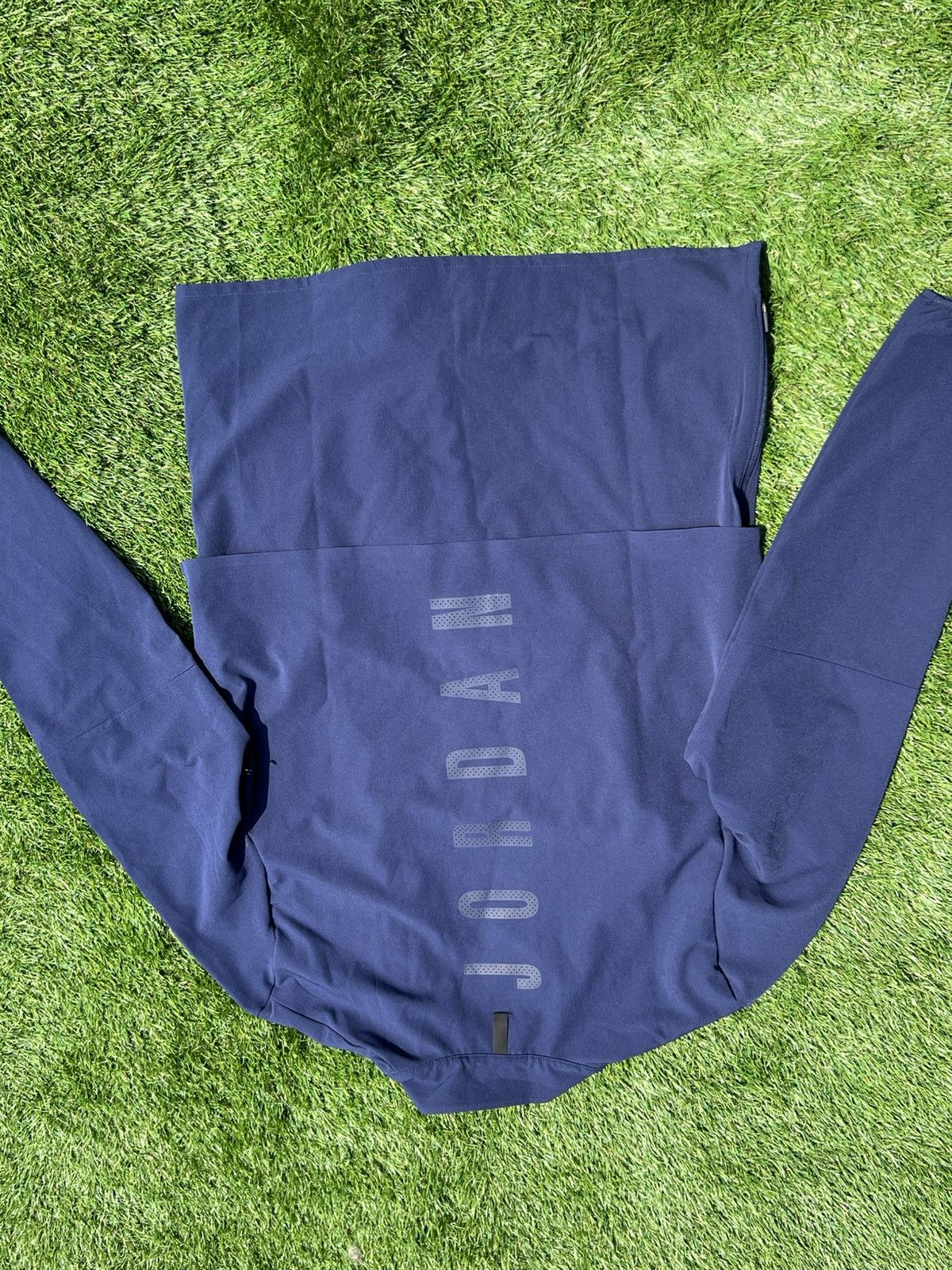 Jordan Brand Michigan Wolverines PE 1/4 Zip Sideline Nike Shield Size US L / EU 52-54 / 3 - 8 Thumbnail
