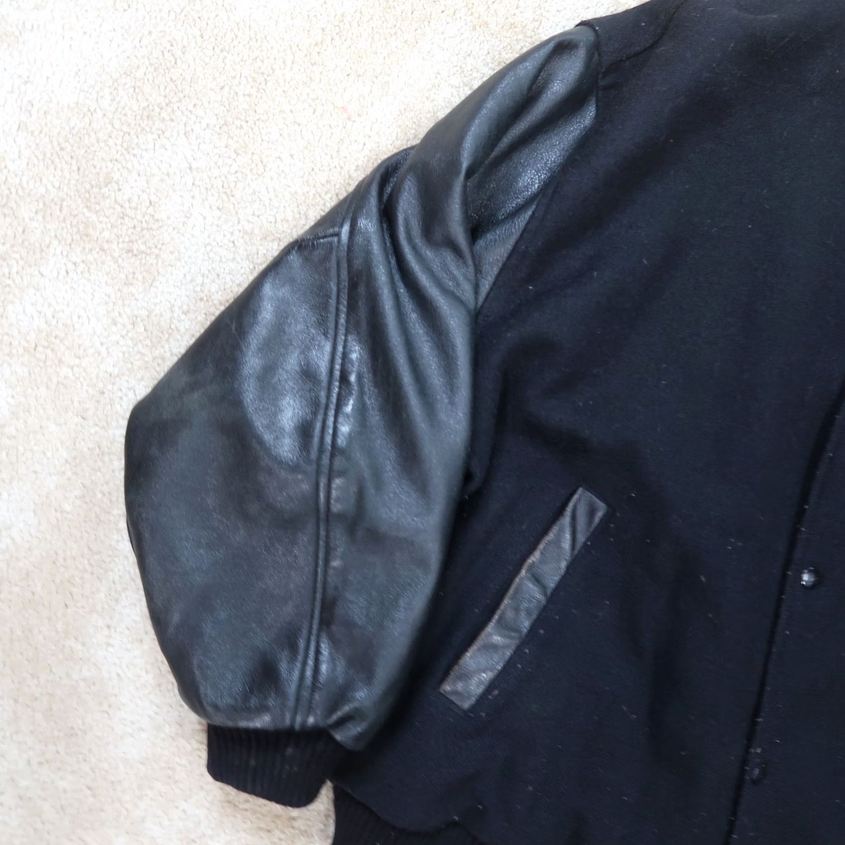 Vintage VINTAGE Varsity Jacket Black Leather Wool Body Jacket Men's XL MV Sport Size US XL / EU 56 / 4 - 2 Thumbnail