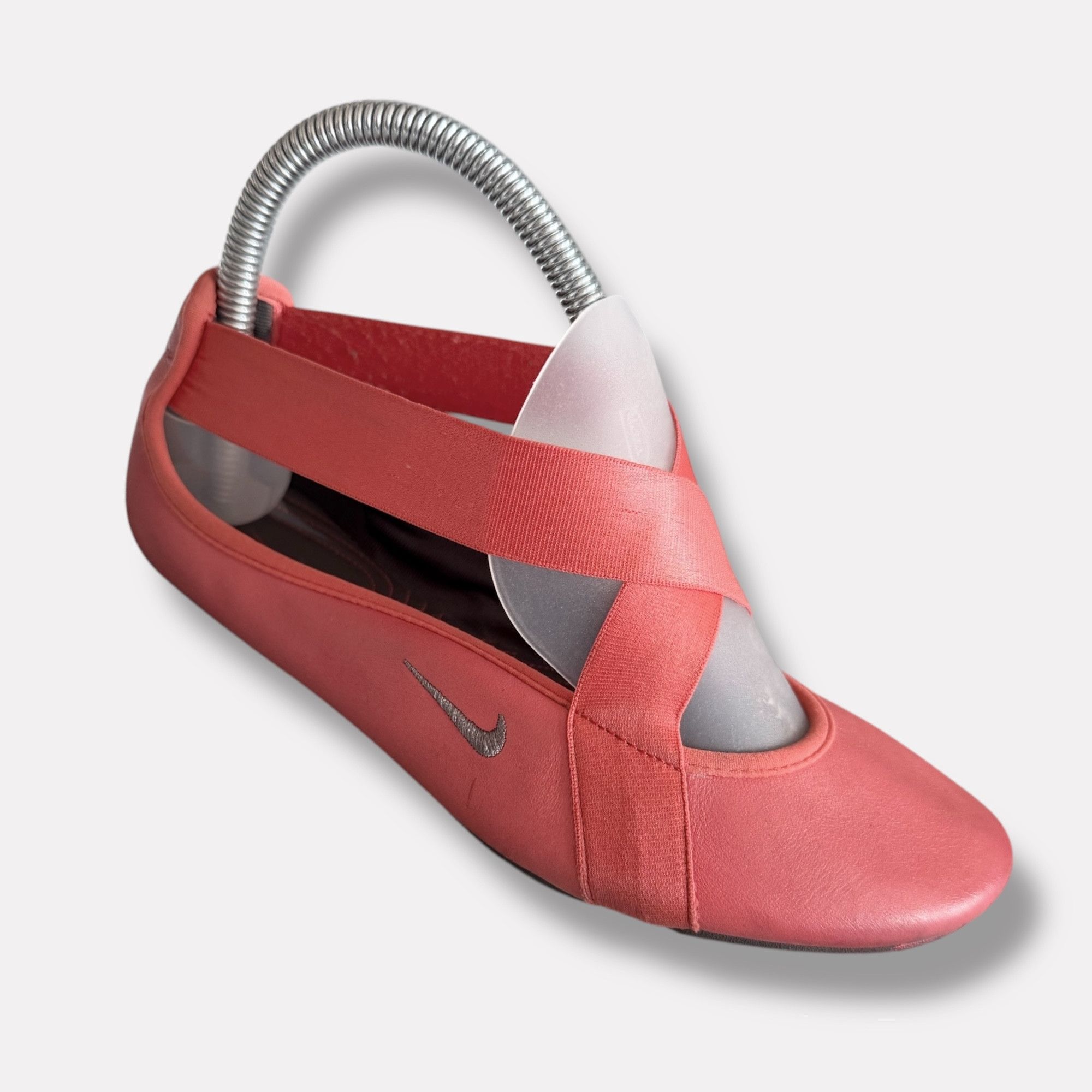 Nike Iconic Nike Vintage Ballet Flats Sneakers Balletcore Size US 6.5 / IT 36.5 - 9 Thumbnail