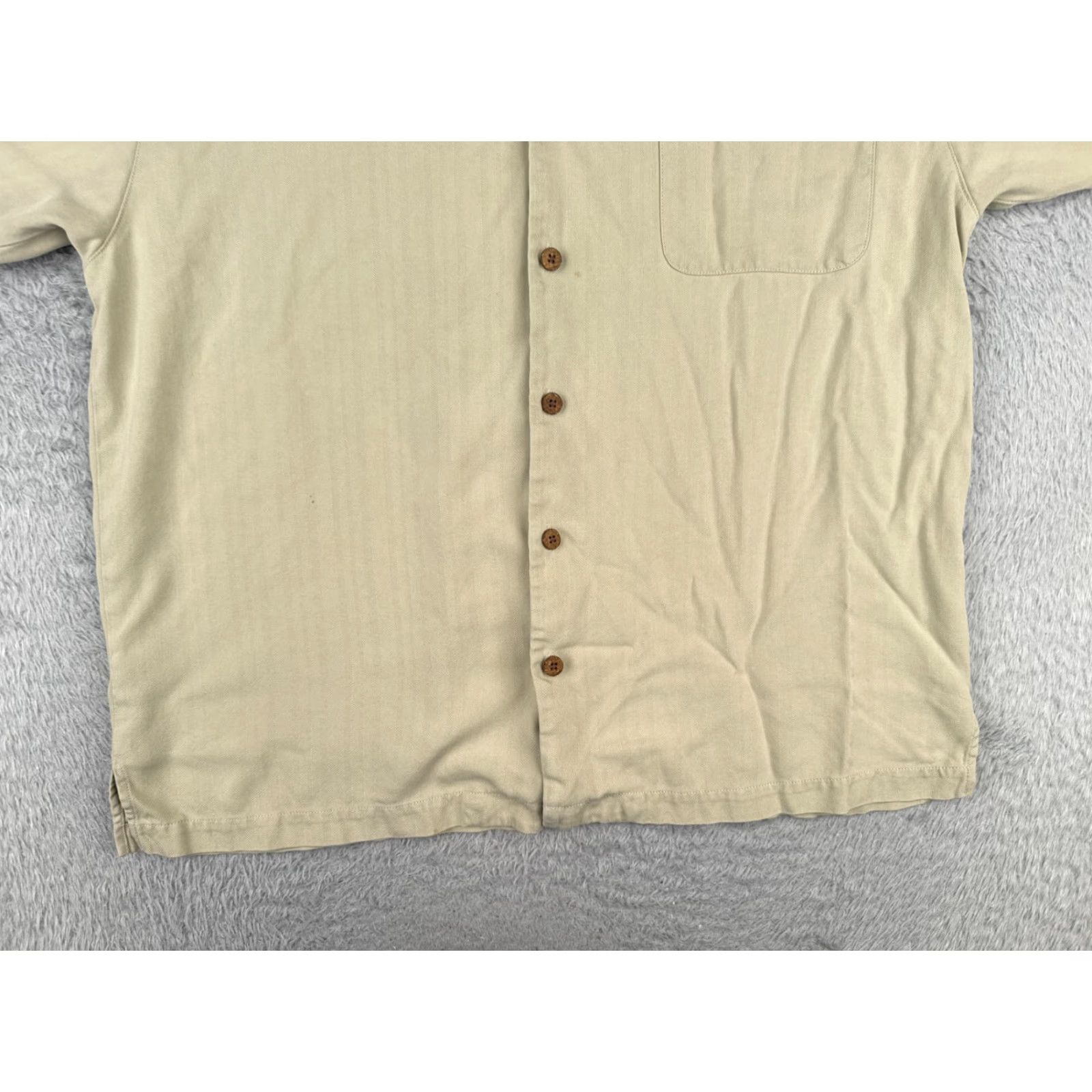 Tommy Bahama VINTAGE Tommy Bahama Shirt Men Large Beige Vertical Stripe 100% Silk Button Up Casual Resort 90s Mens Beach Hawaii Size US L / EU 52-54 / 3 - 5 Thumbnail
