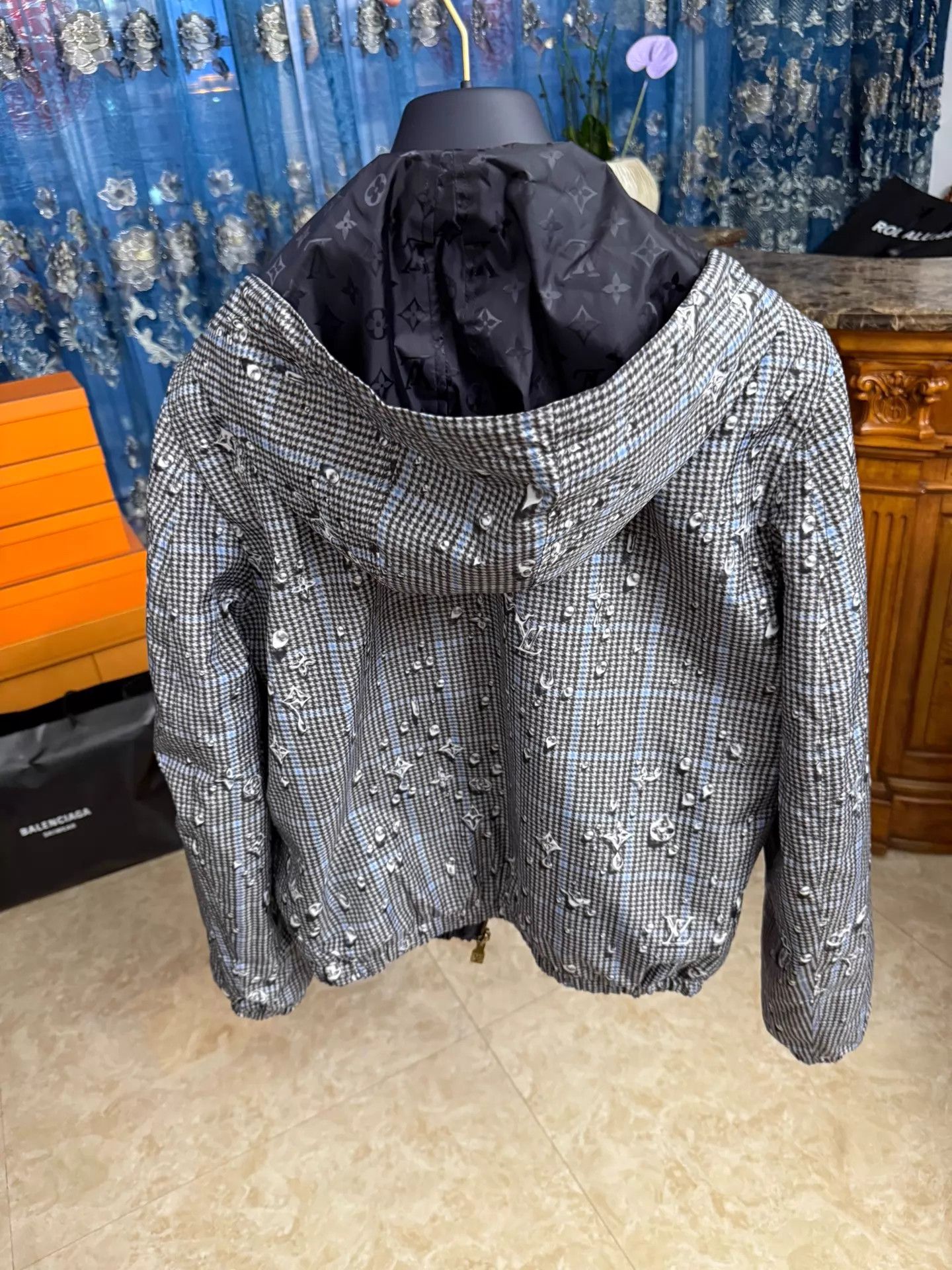 Louis Vuitton LV Men's 2-Sided Monogram/Wales Check Jacket 46/48 Size US S / EU 44-46 / 1 - 4 Thumbnail