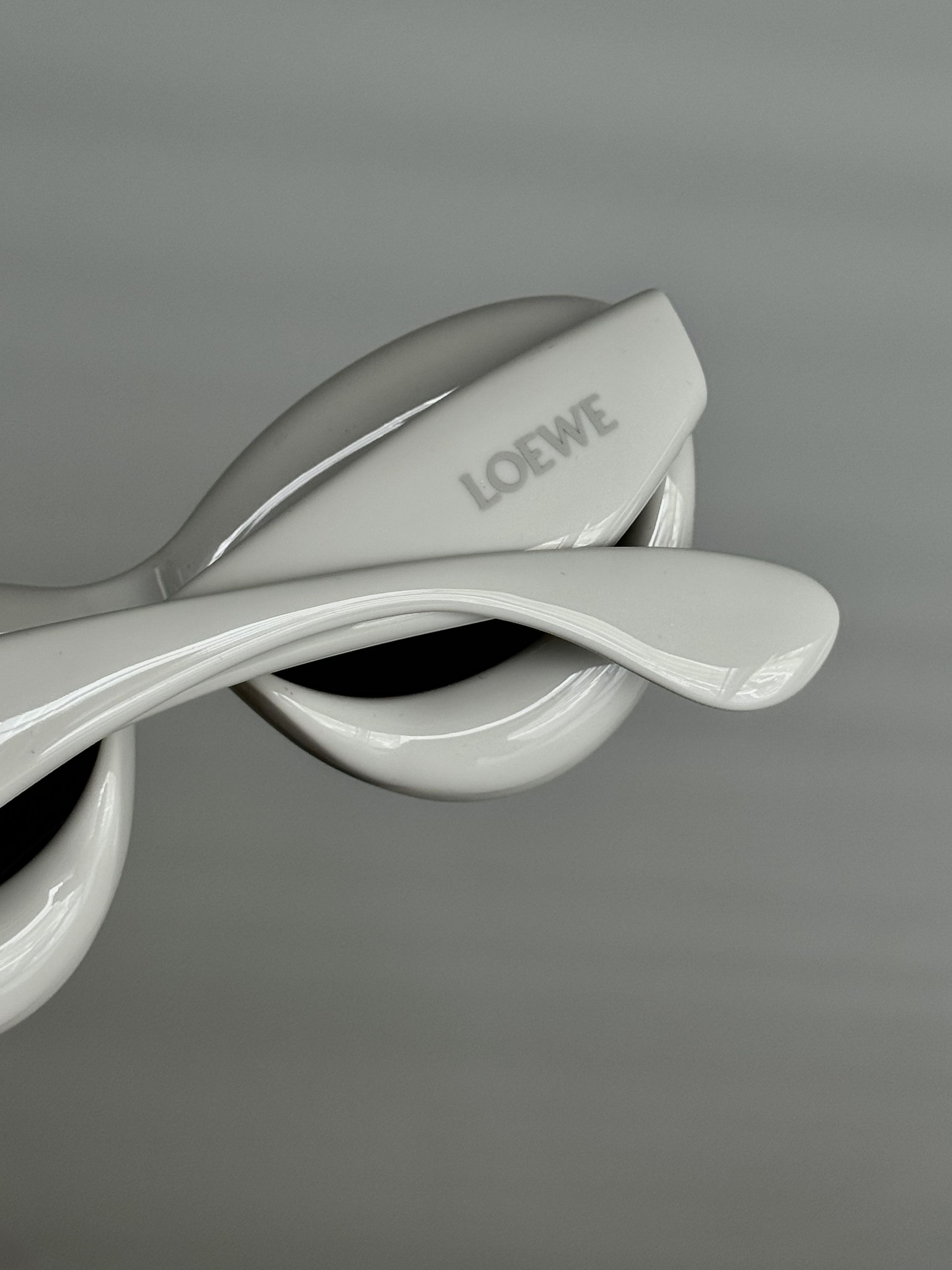 Loewe Loewe Women Sunglasses LW40097I 20A Smoke Cat Eye BRAND NEW Size ONE SIZE - 11 Thumbnail