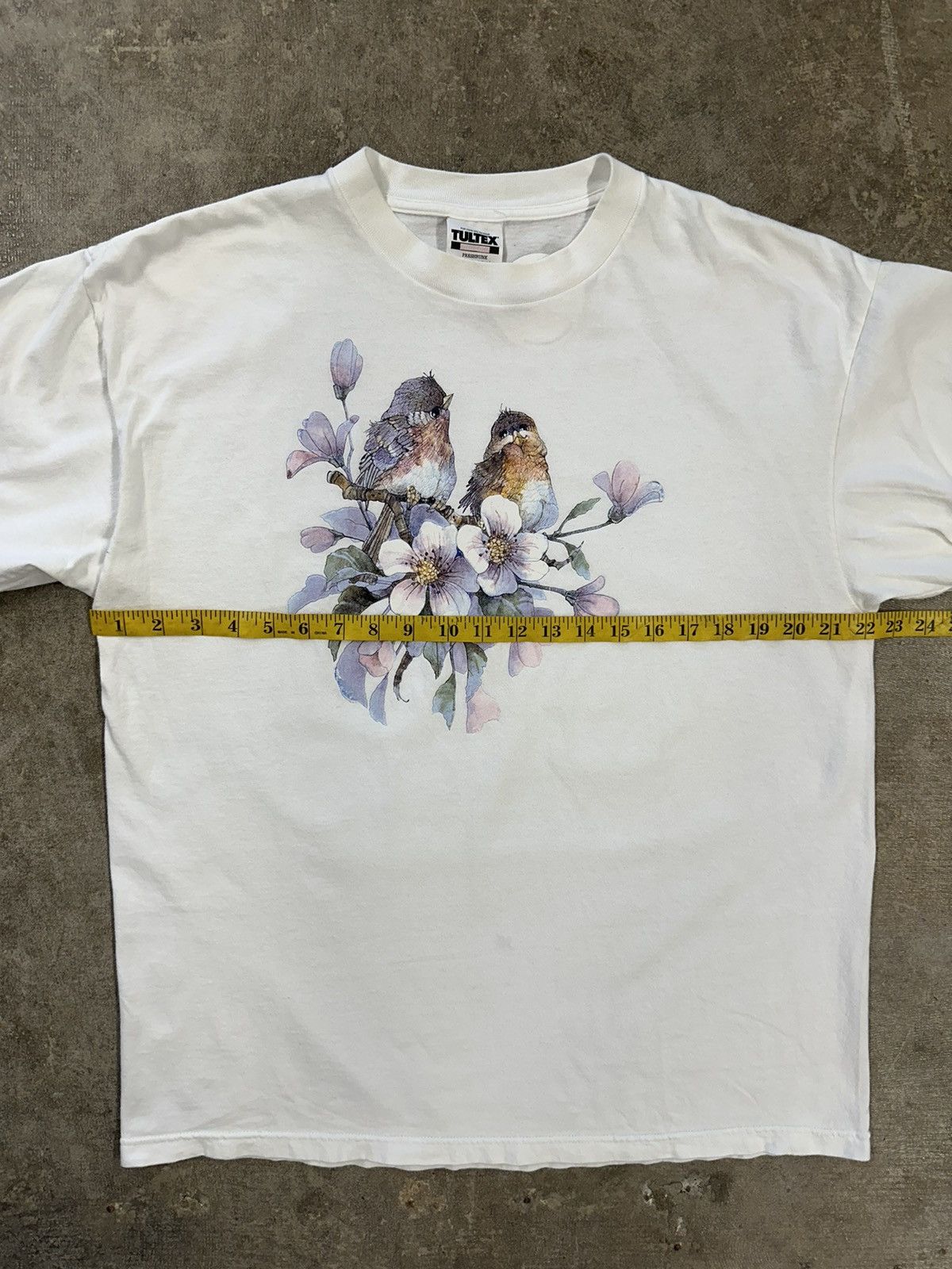 Tultex Vintage 90s Tultex Finchs Flowers Animal Nature T-Shirt Size US XL / EU 56 / 4 - 7 Thumbnail
