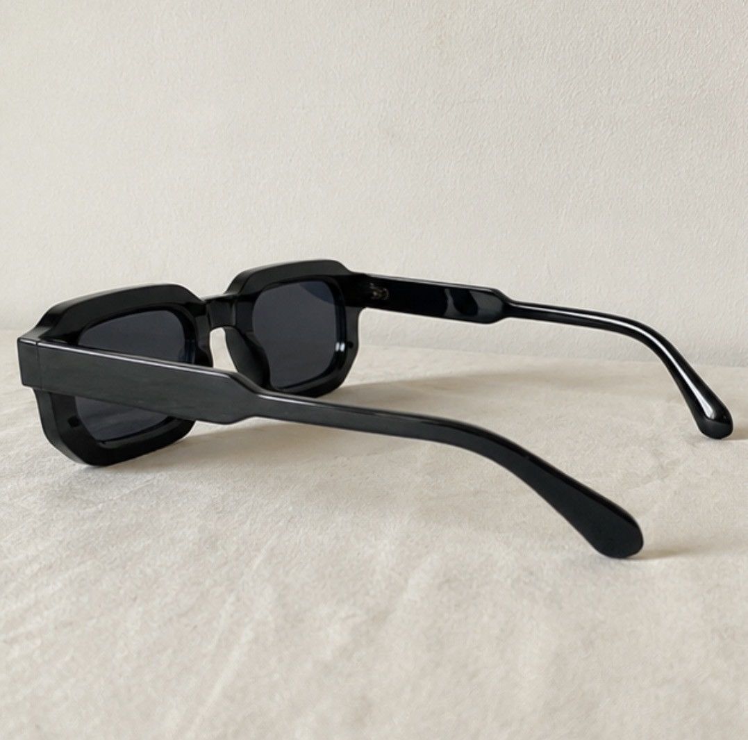 Other Black Chunky Rectangle Sunglasses Trendy Y2K Streetwear Size ONE SIZE - 4 Thumbnail