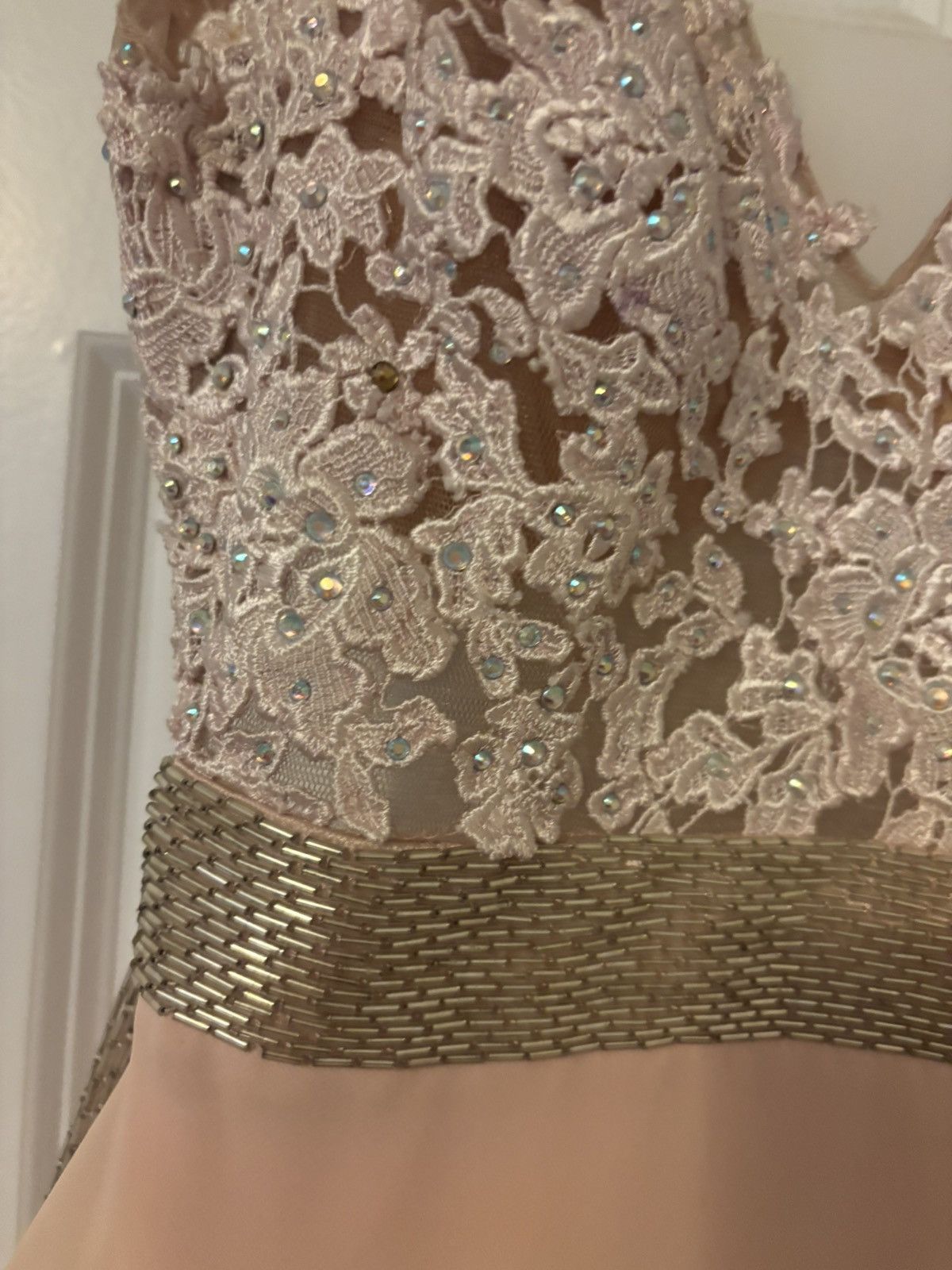 Designer Nude/Peach Formal Gown Backless Embellished Lace Like New 4 Size S / US 4 / IT 40 - 7 Thumbnail