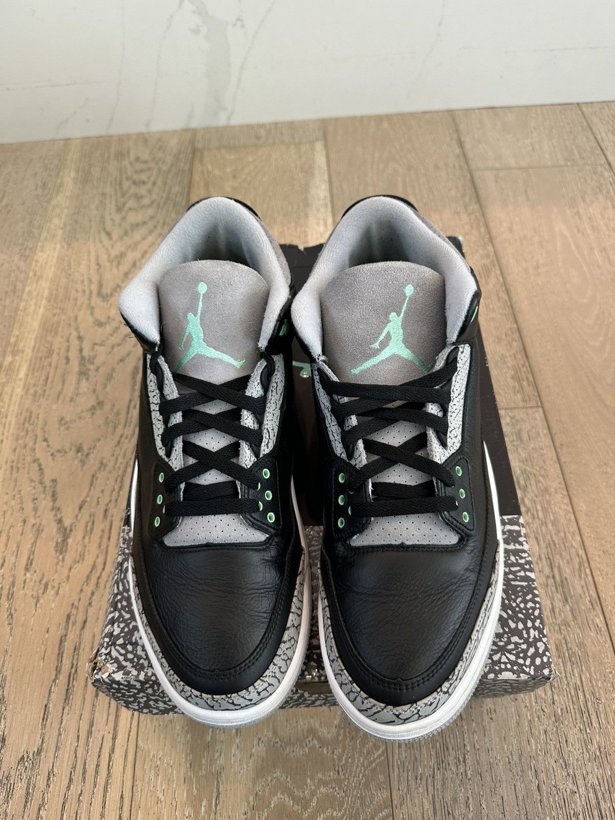 Jordan Brand Jordan 3 Retro Green Glow Size US 13 / EU 46 - 2 Thumbnail